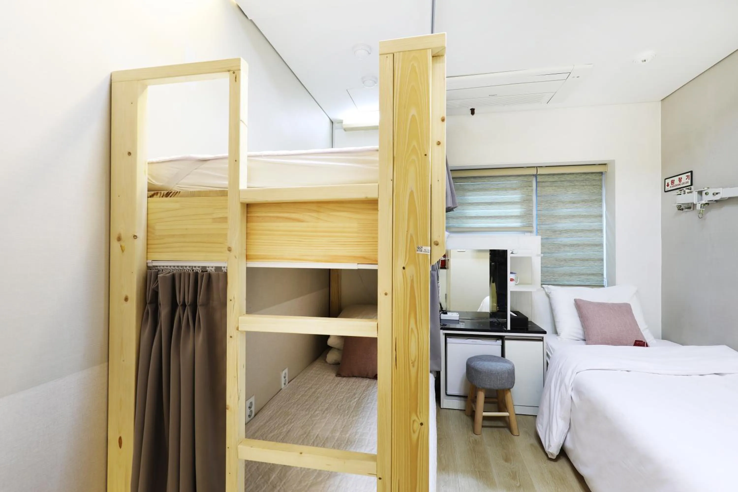 bunk bed, Bed in STAY7 Myeongdong