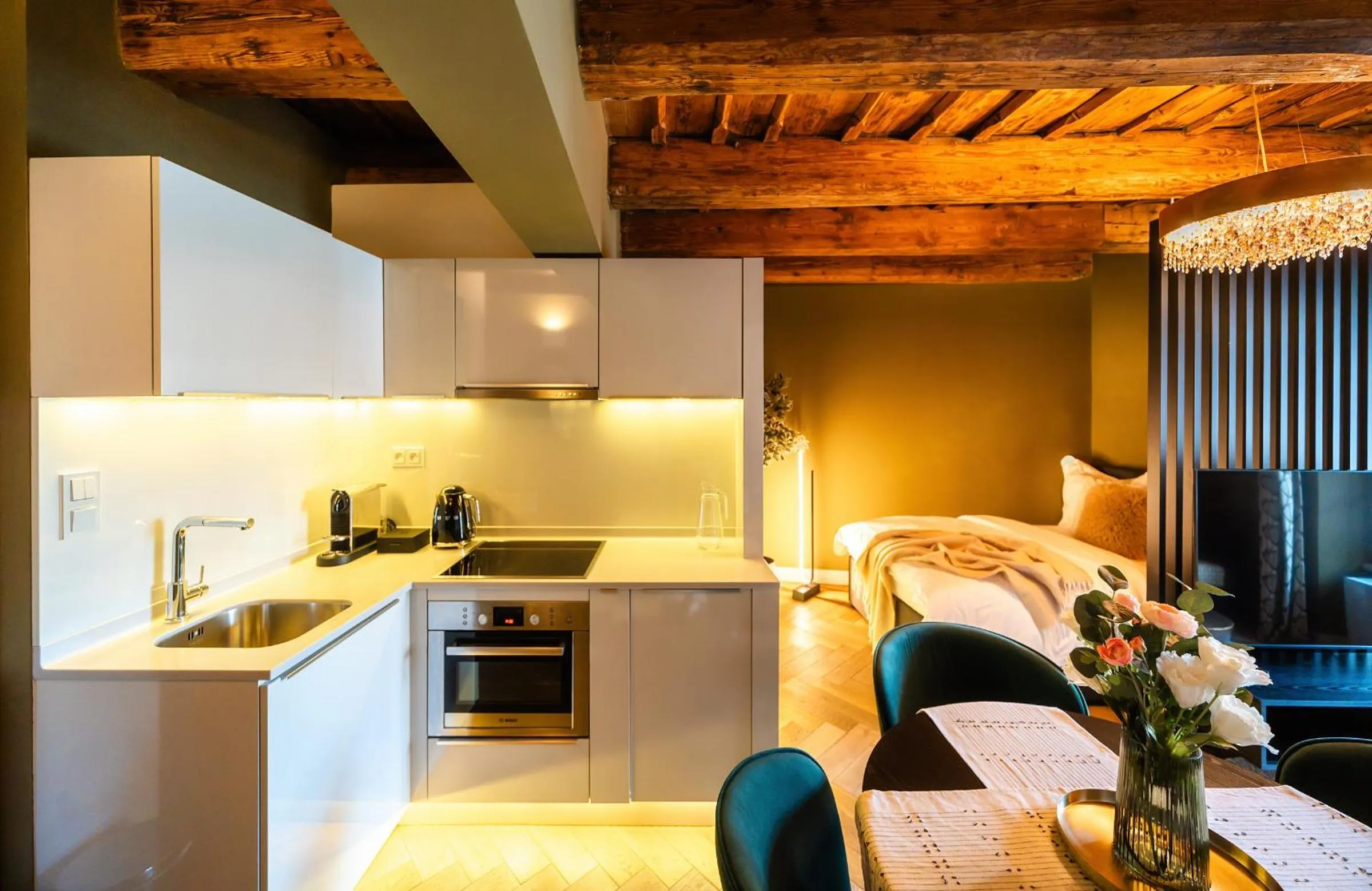 Kitchen or kitchenette in Old Royal Post Boutique Hotel & Premium Suites
