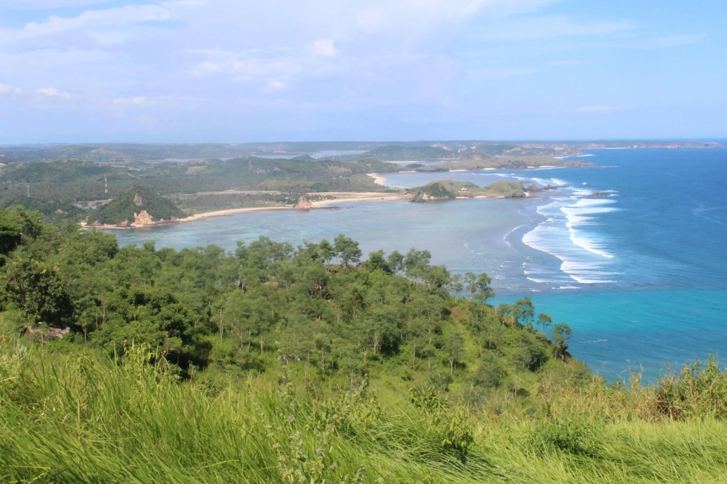 Landmark view in Tri Putri Homestay