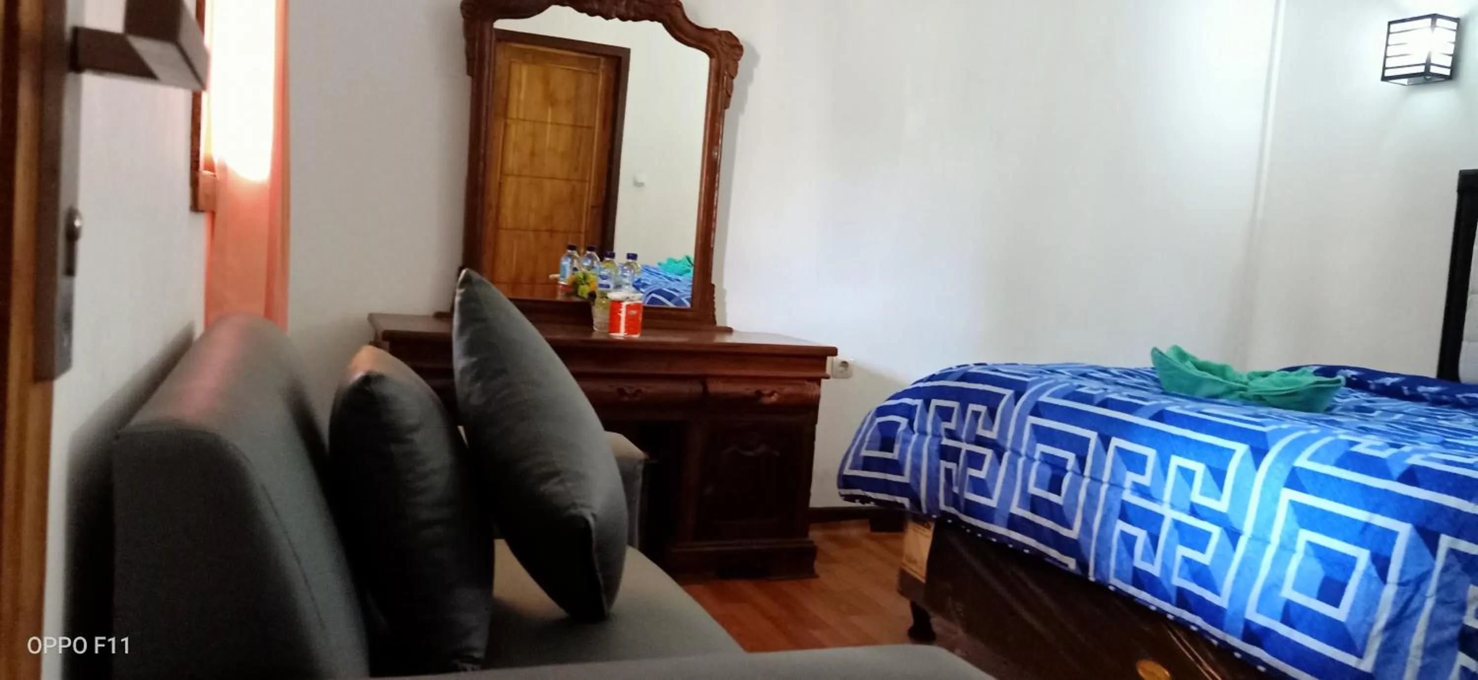 Bed in Tri Putri Homestay