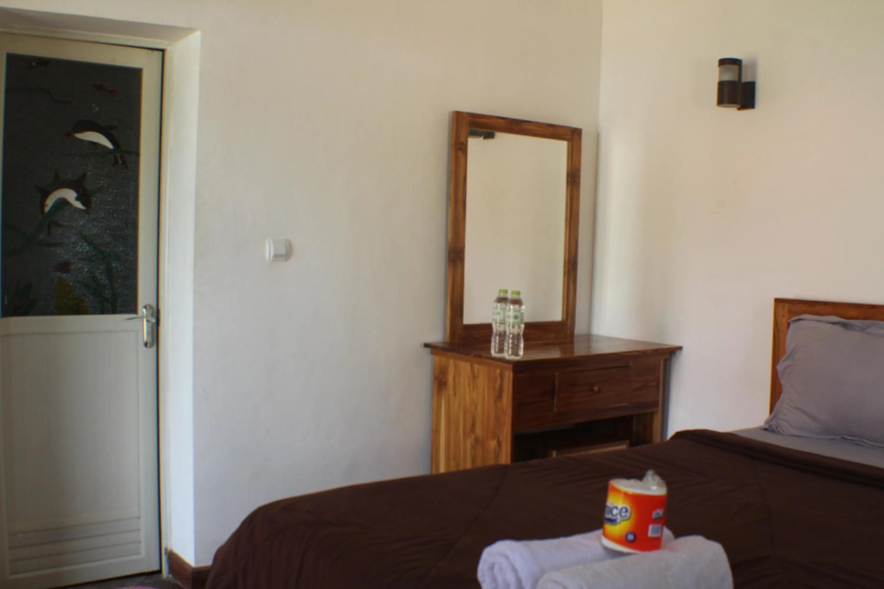 Photo of the whole room in Tri Putri Homestay