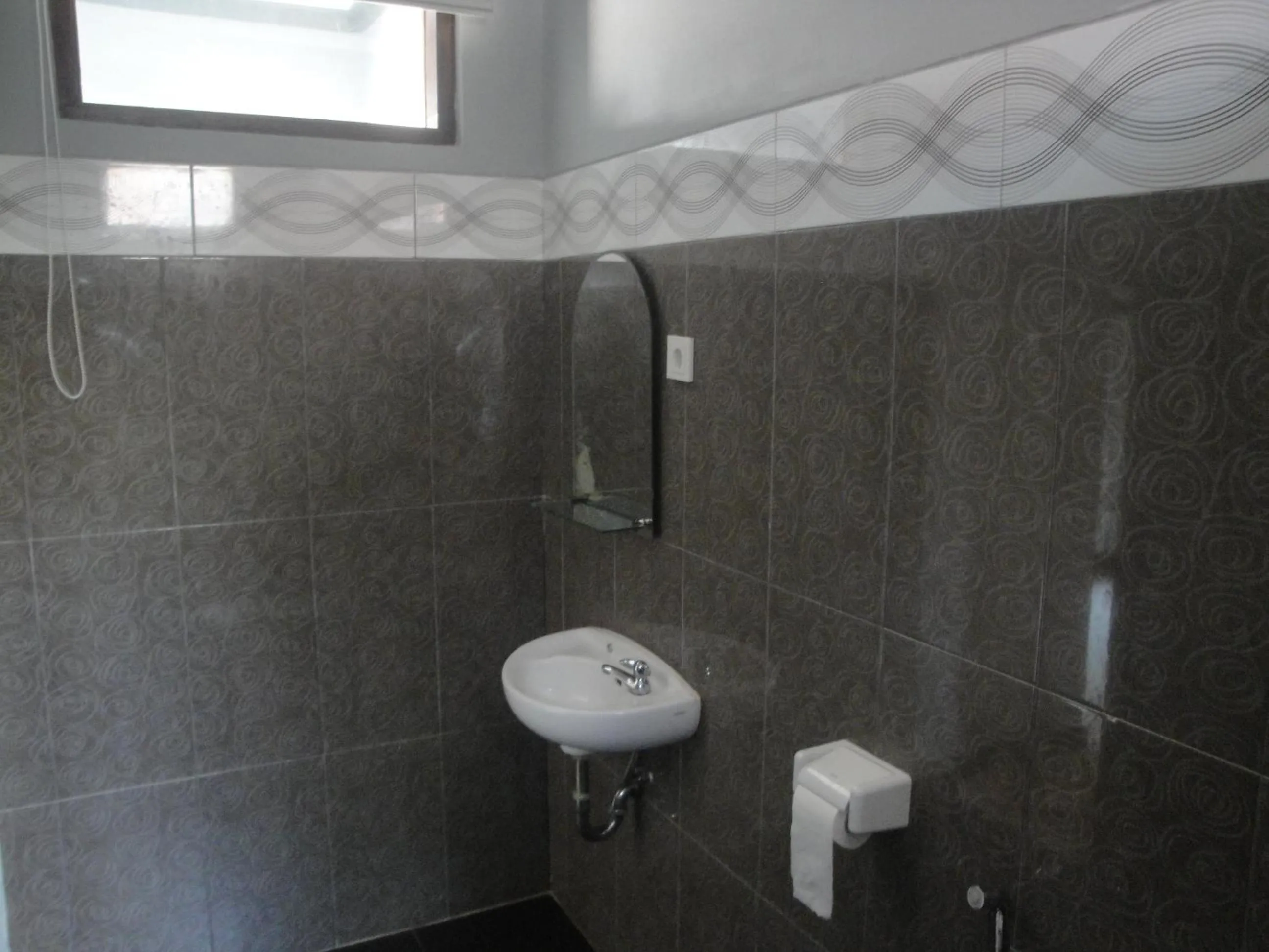 Bathroom in Tri Putri Homestay