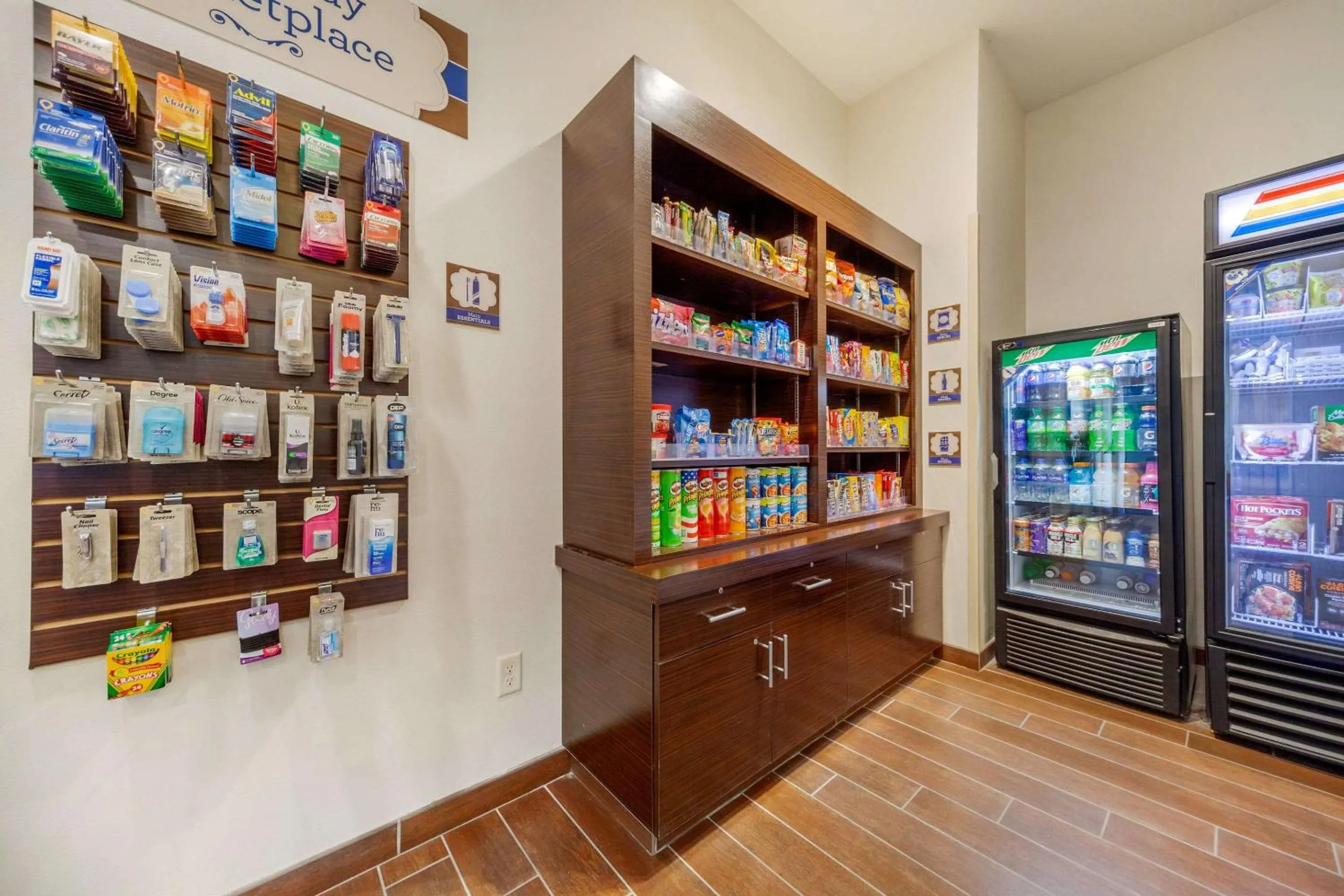 On-site shops in Sleep Inn & Suites Lincoln University Area