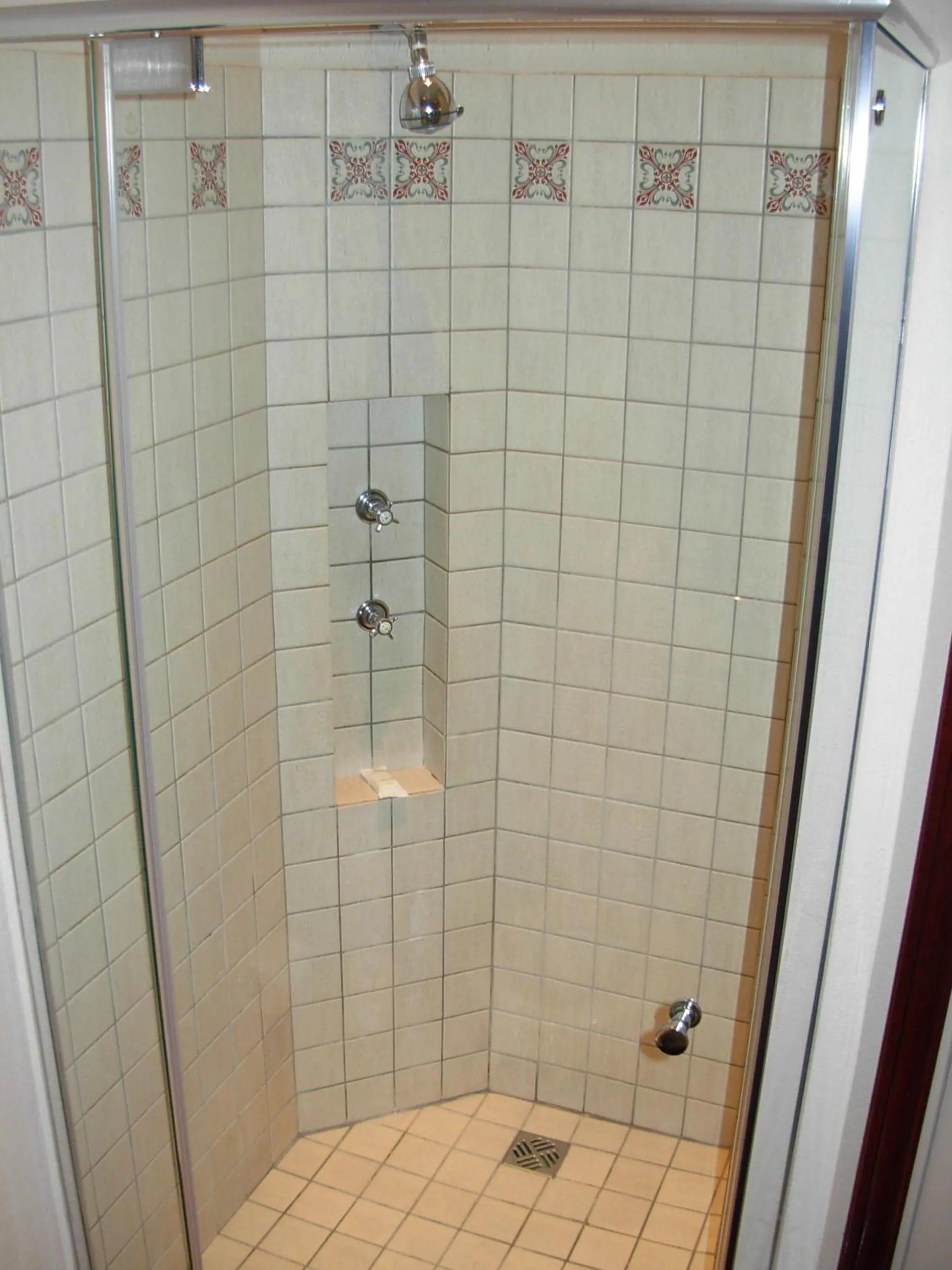 Peermont Metcourt at Frontier, Bethlehem