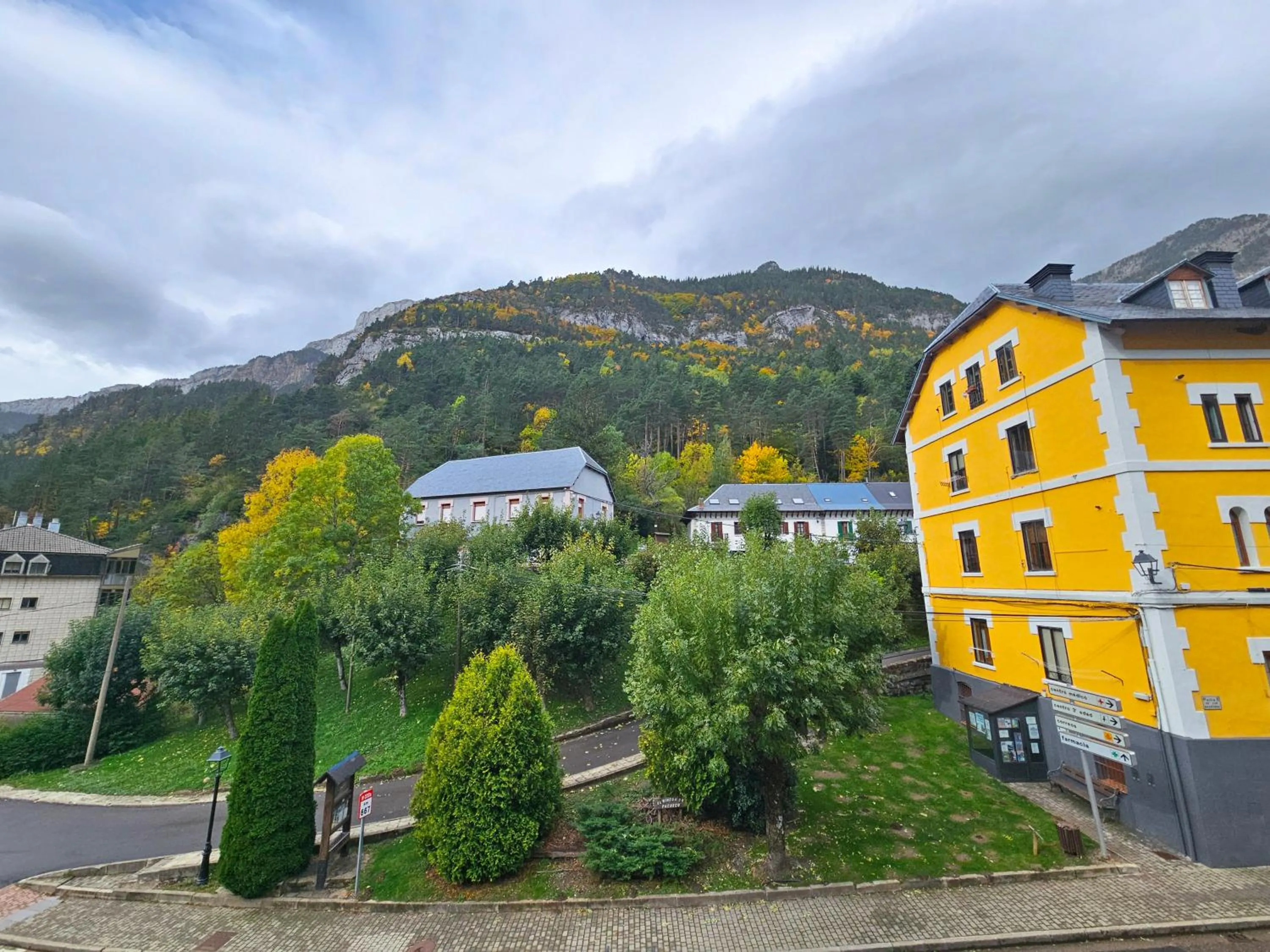 Natural landscape in Apartamentos Canfranc 3000