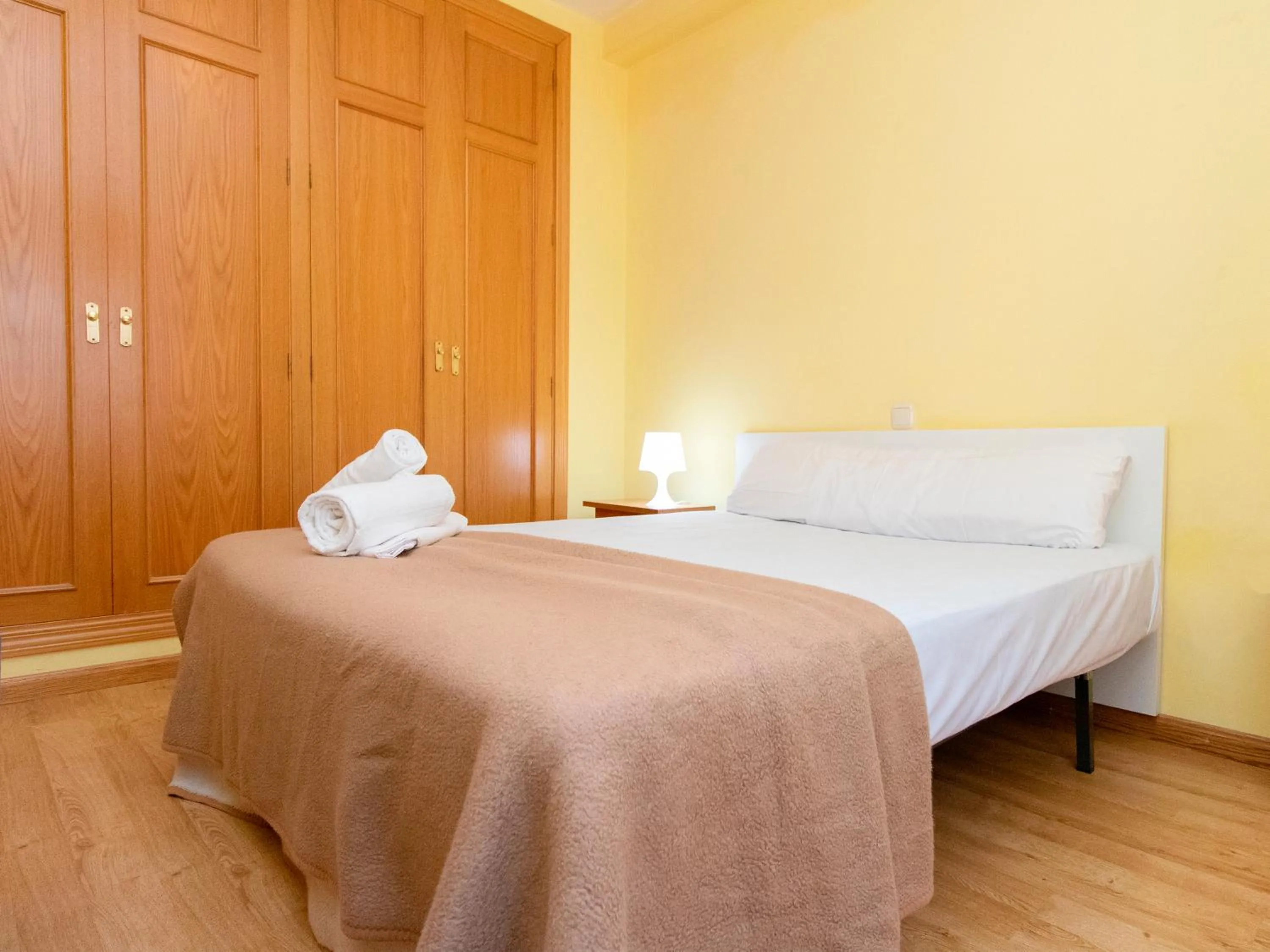 Bed in Apartamentos Canfranc 3000