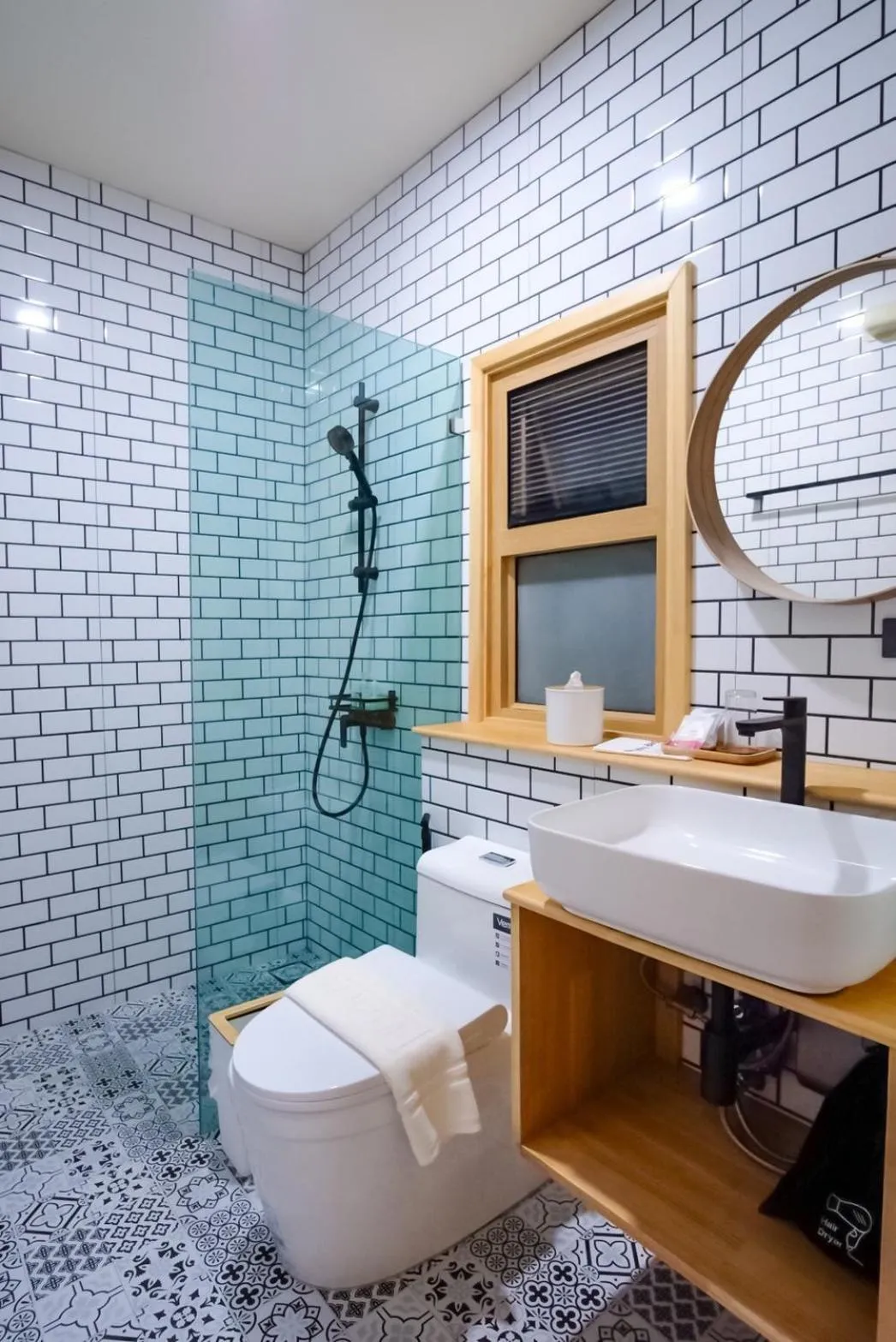 Bathroom in Pai Nam Now