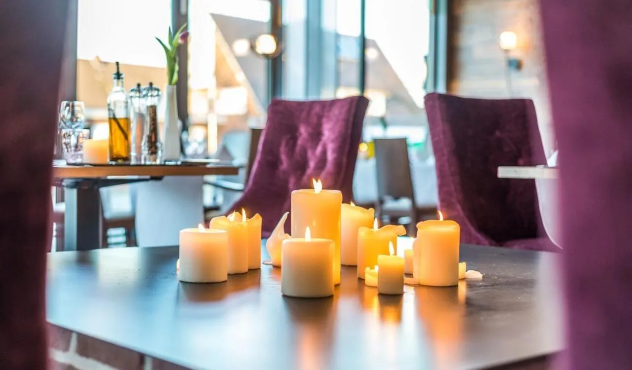 Restaurant/places to eat in Stratmanns Hotel