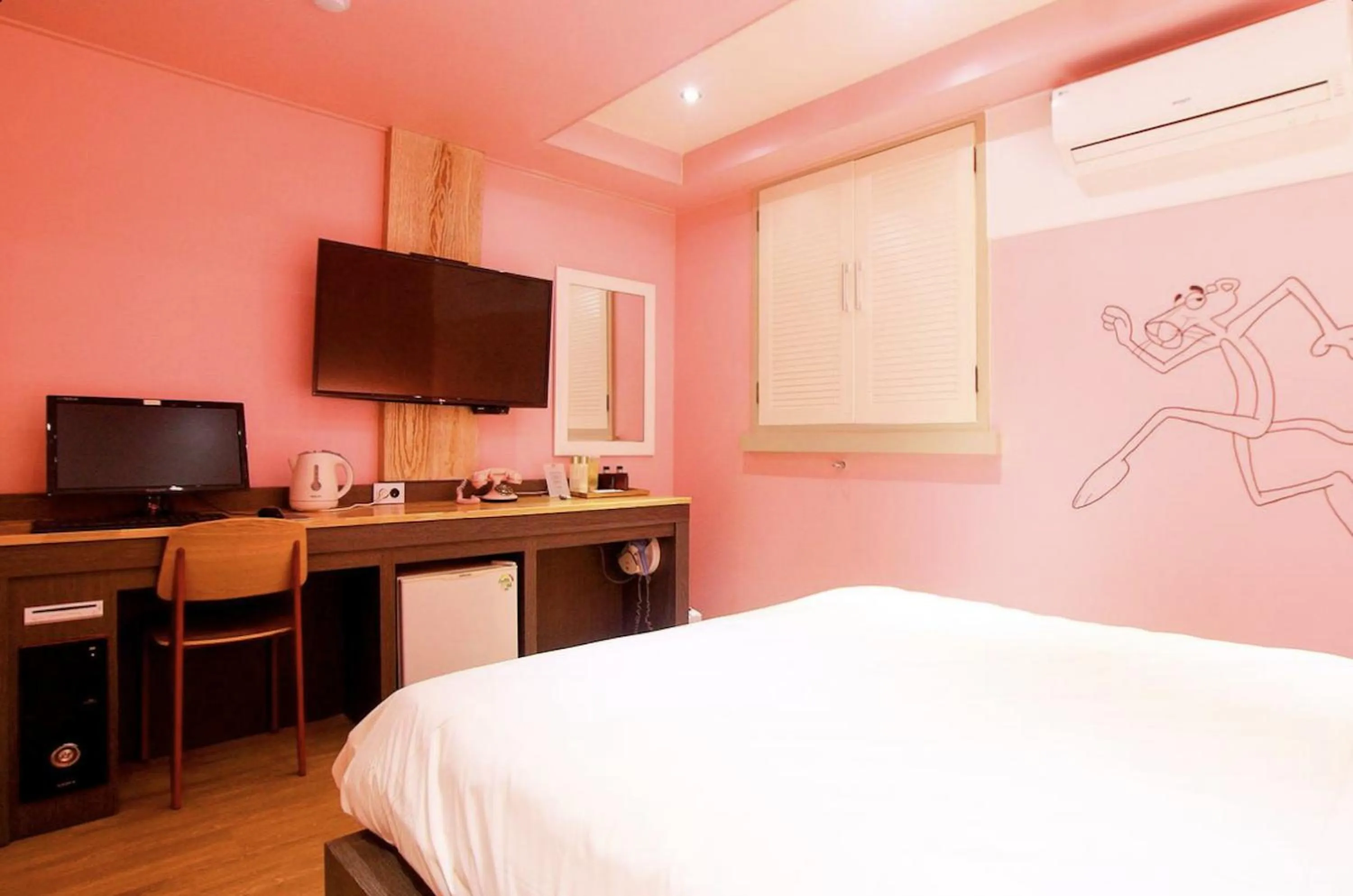 Bed in Jeonju Jawoori Hotel