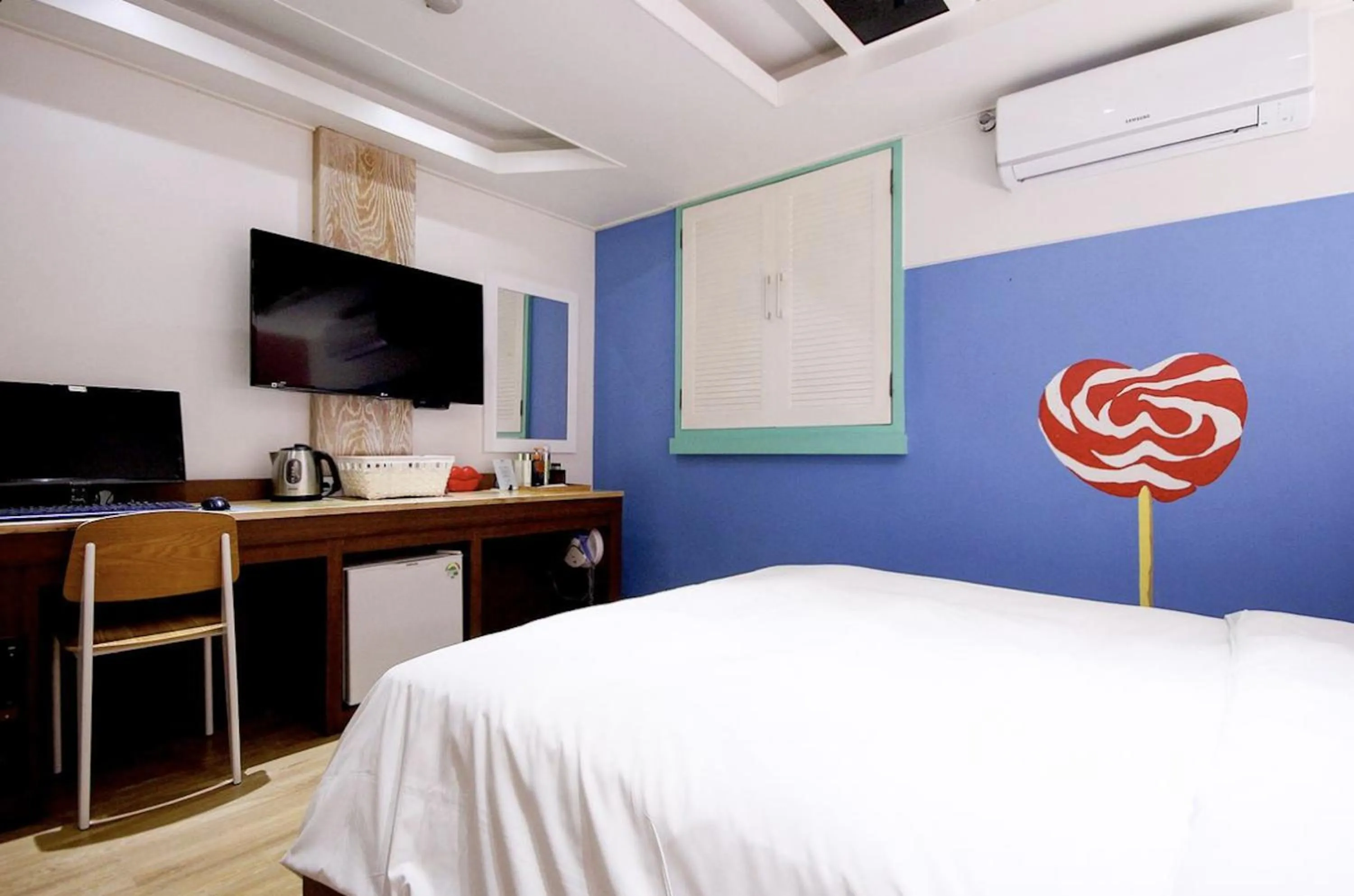 Bed in Jeonju Jawoori Hotel