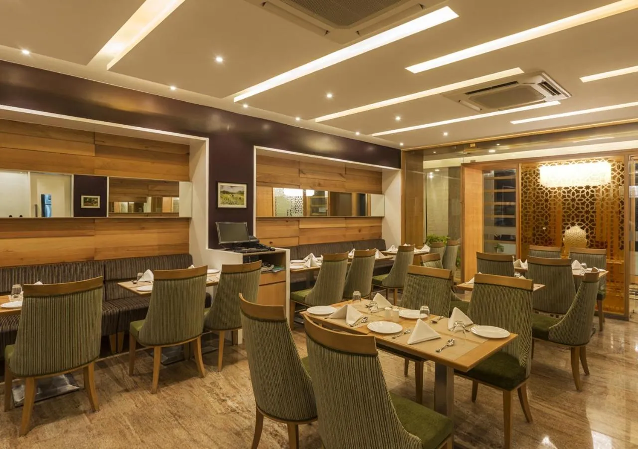 Breakfast in GCC North Side