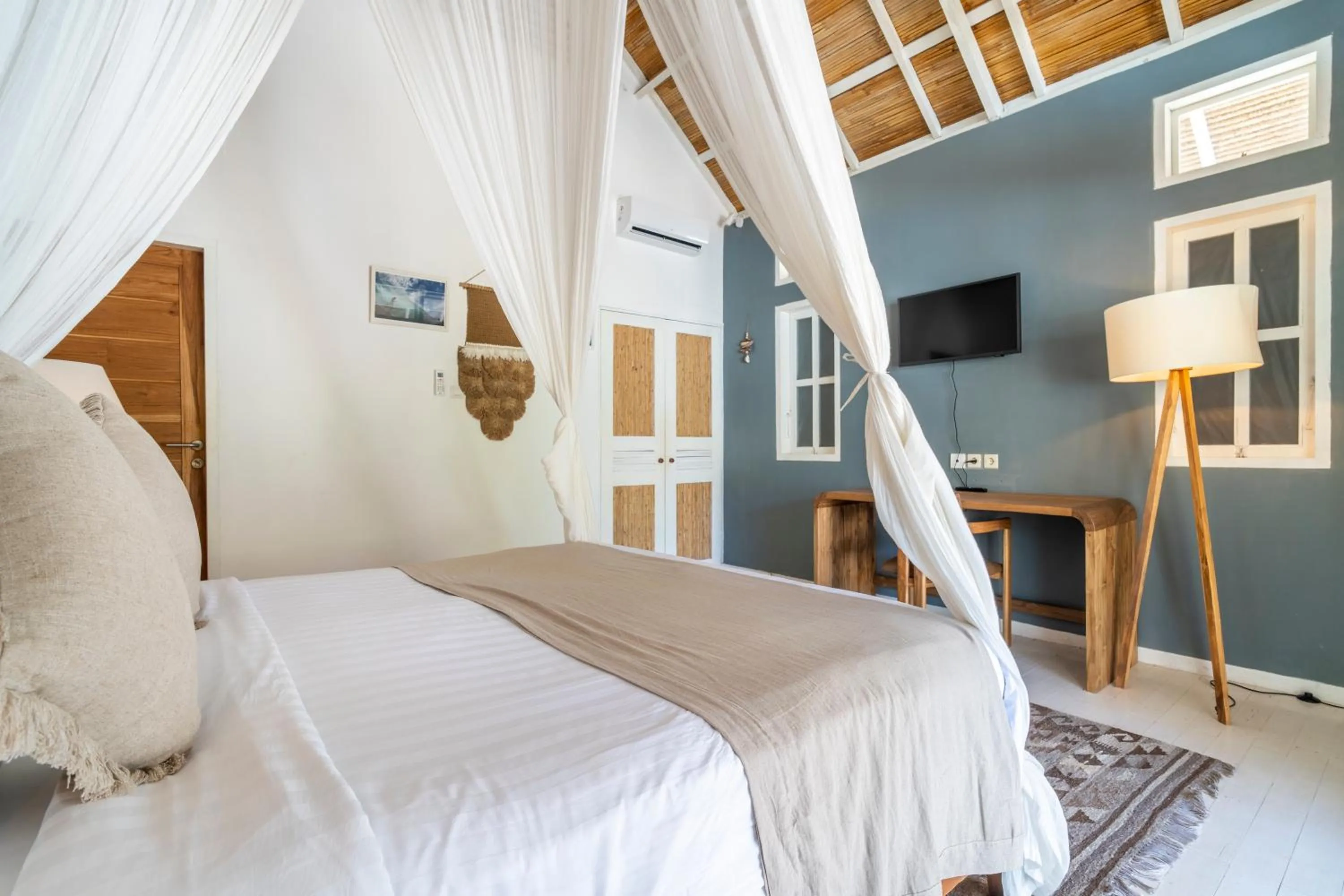 Bed in Mowies On The Beach