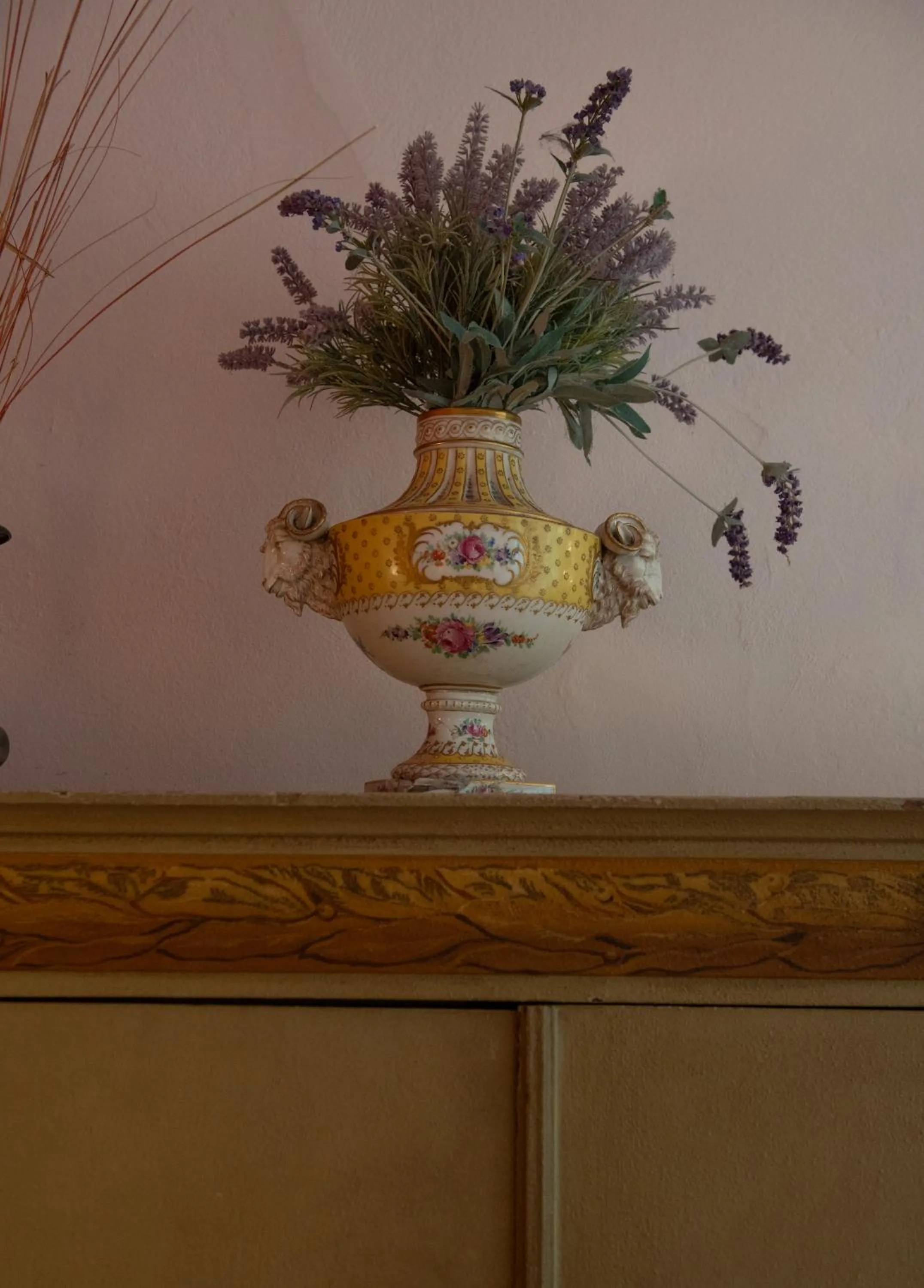 Decorative detail in Il Casale Di Villa Rossi