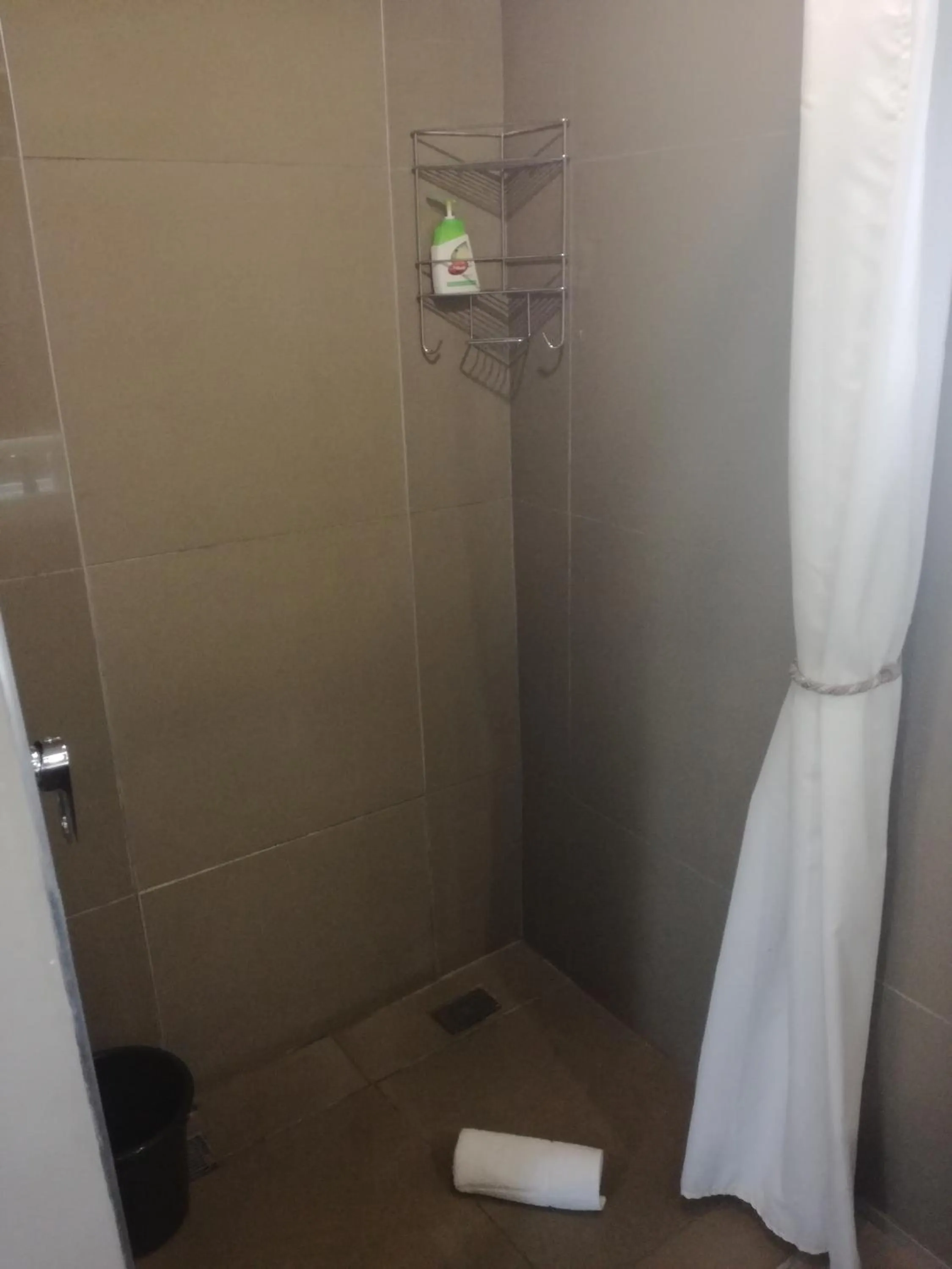 Shower in Belmont Guesthouse