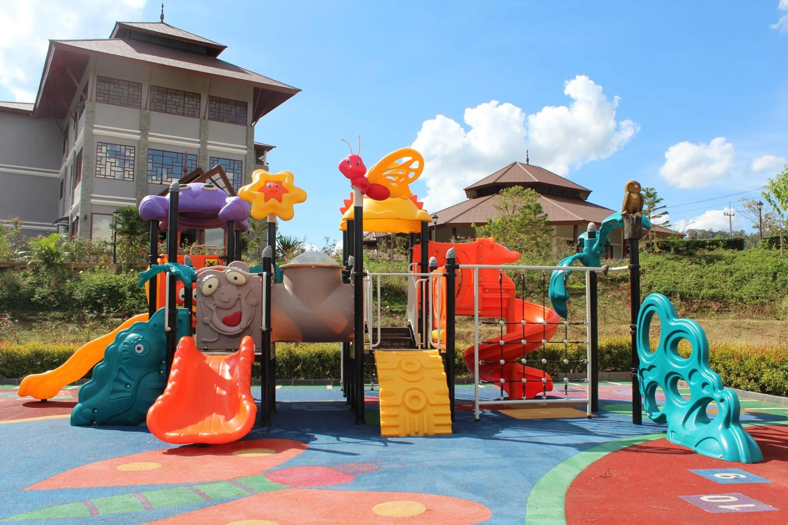 Children play ground in Phurua Sanctuary Resort and Spa