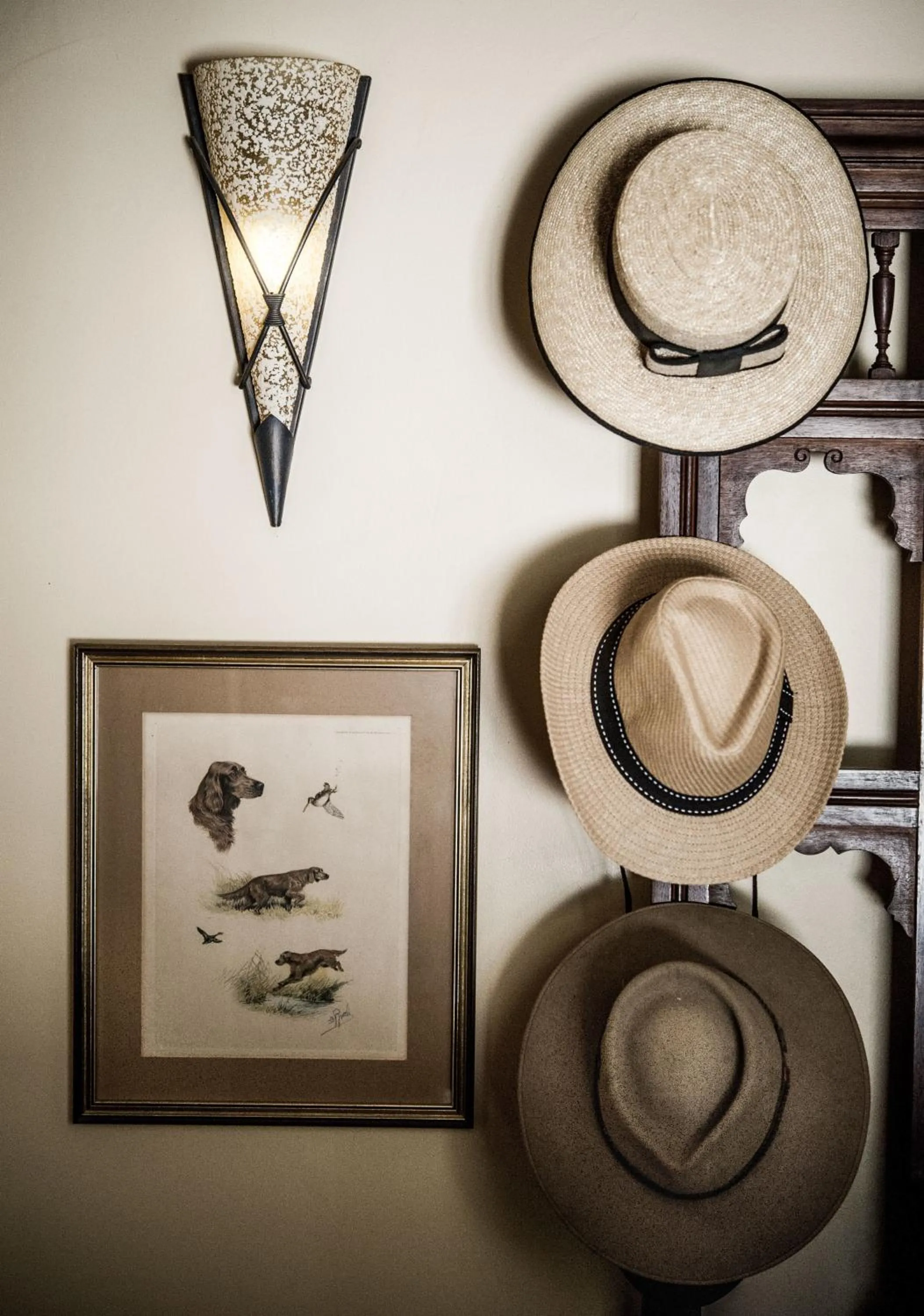 Decorative detail in The FarSide Country Manor