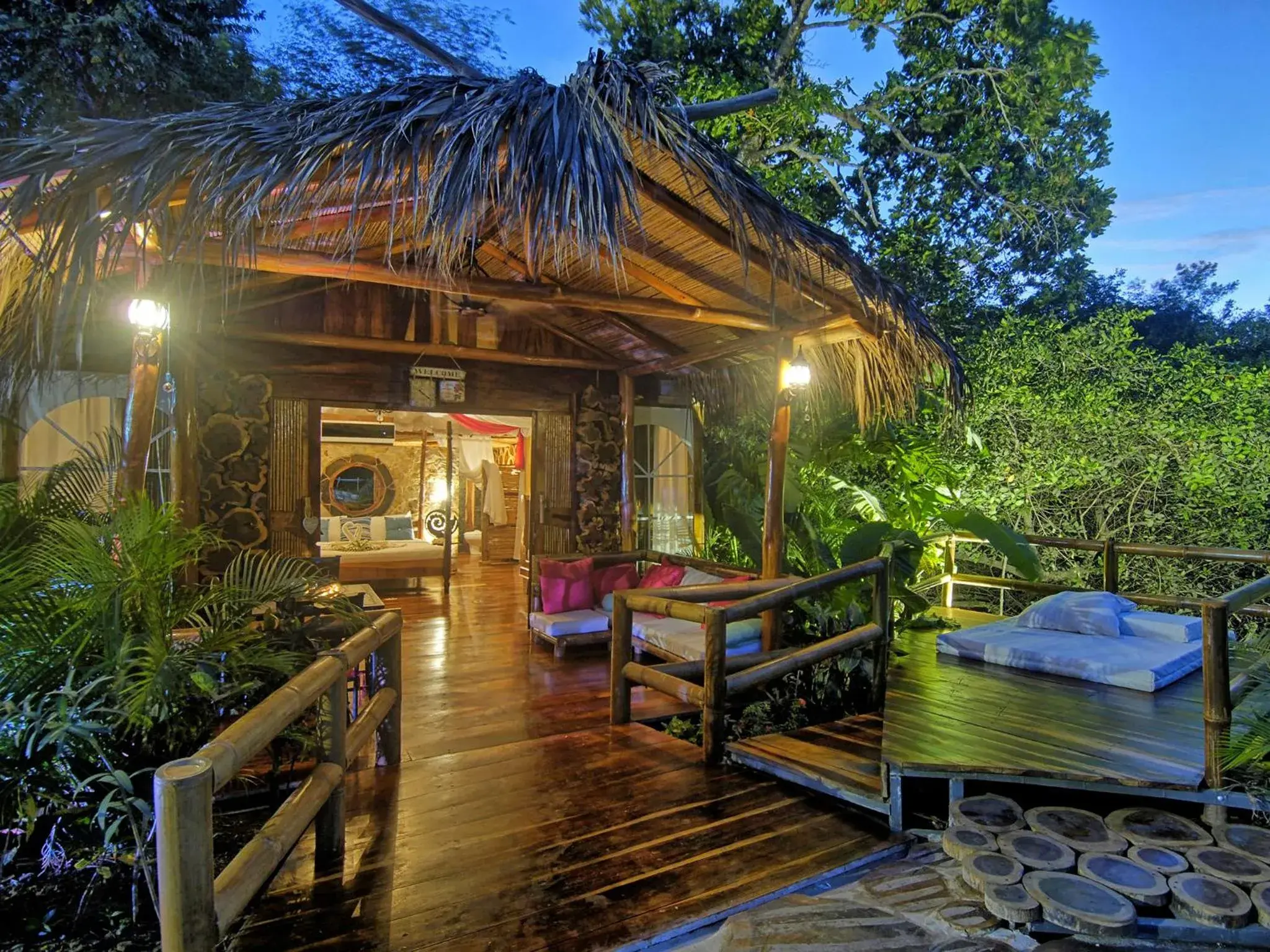 Deluxe King Studio in Ocho Artisan Bungalows Deluxe King Studio in Ocho Artisan Bungalows