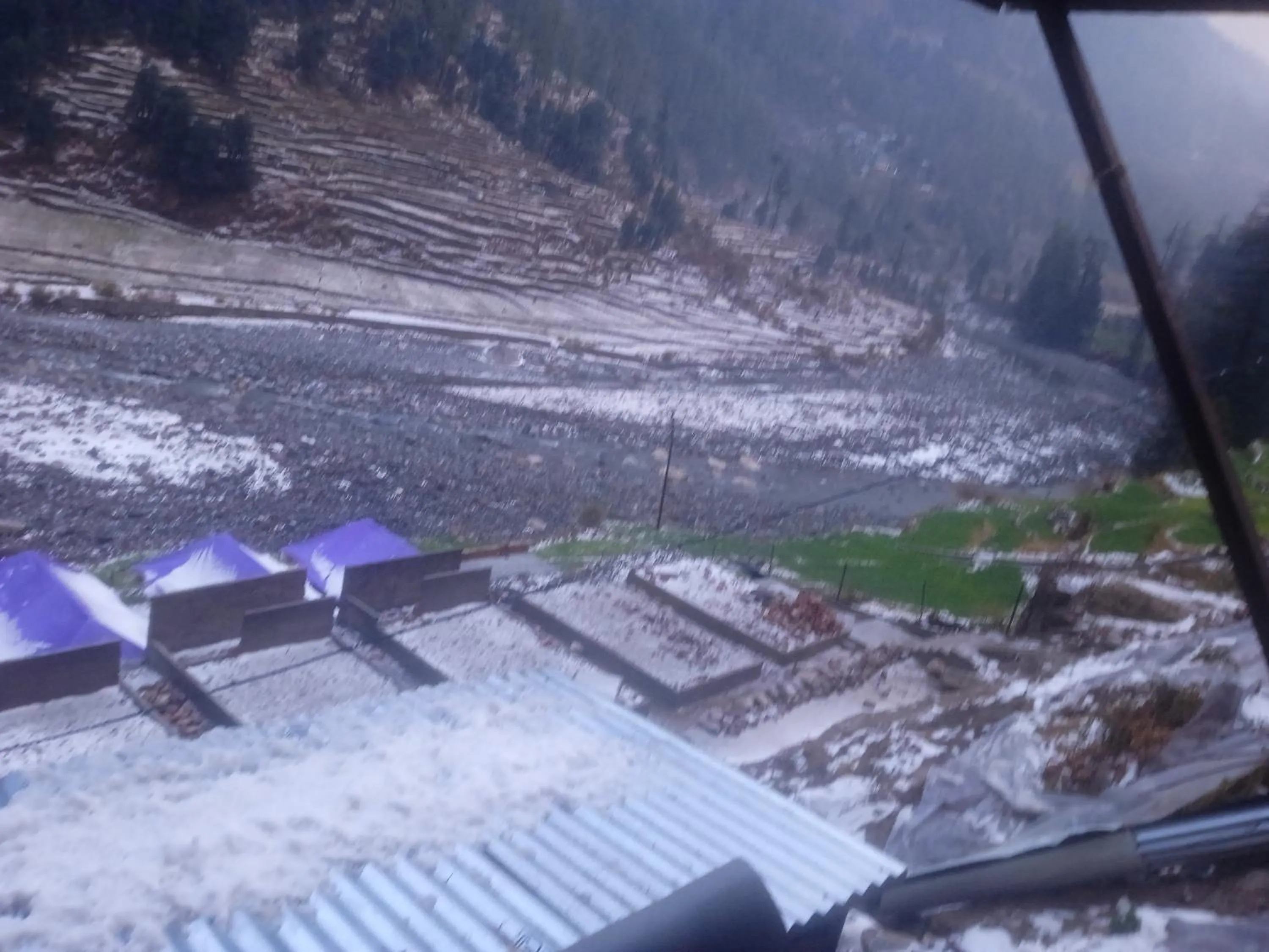 Barot Waterfall Camps