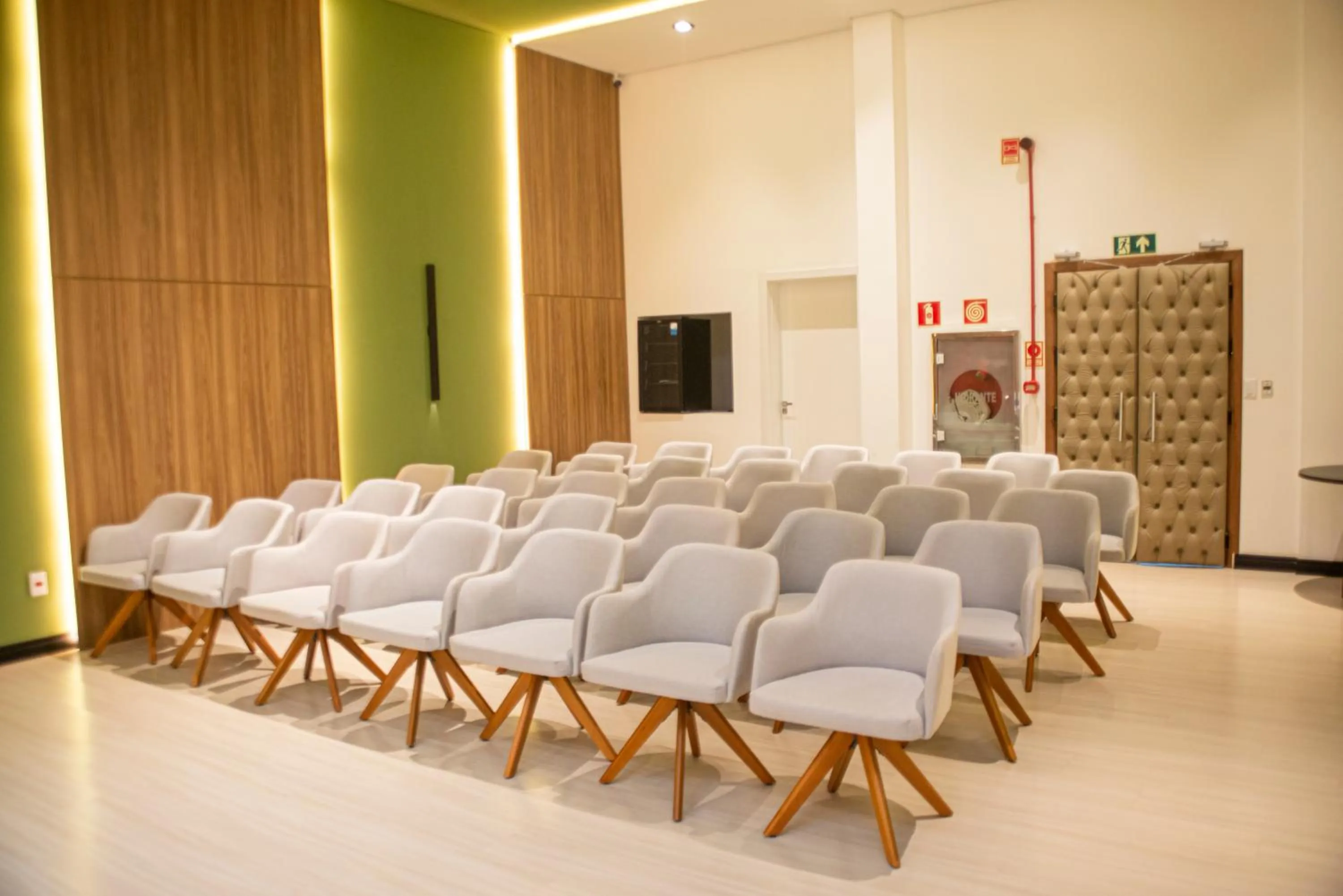 Meeting/conference room in Cataratas Park Hotel e Eventos