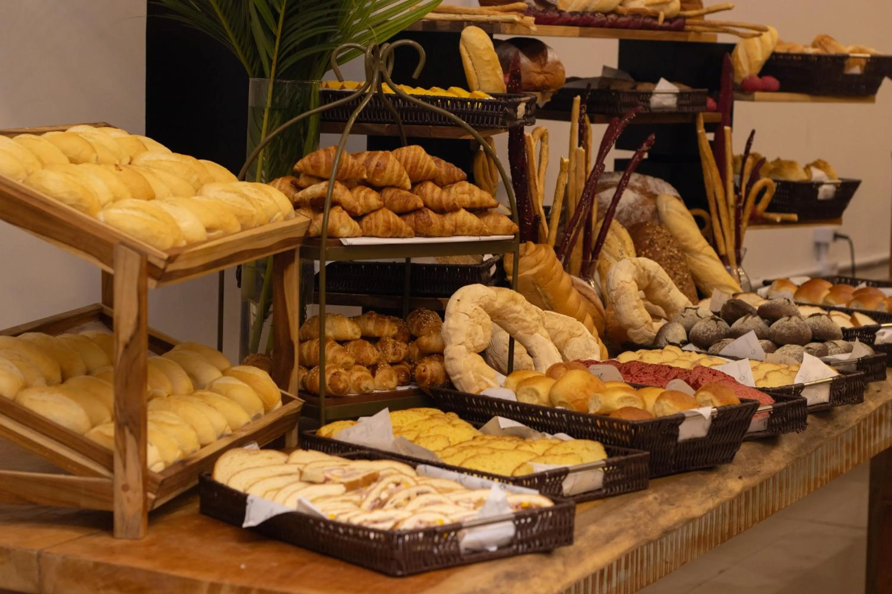 Breakfast in Cataratas Park Hotel e Eventos