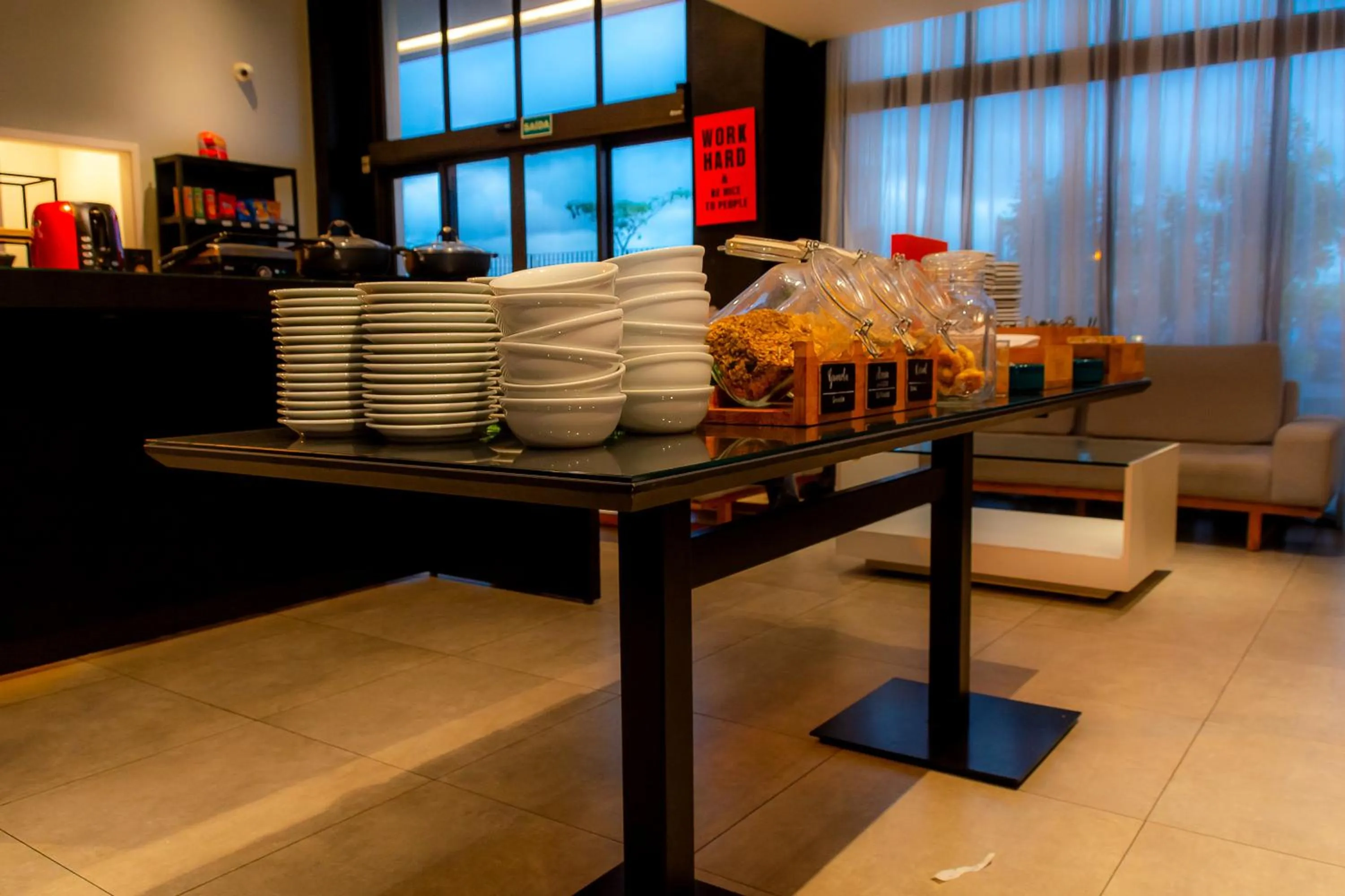 Lobby or reception in Golden Tower Shopping by Fênix Hotéis