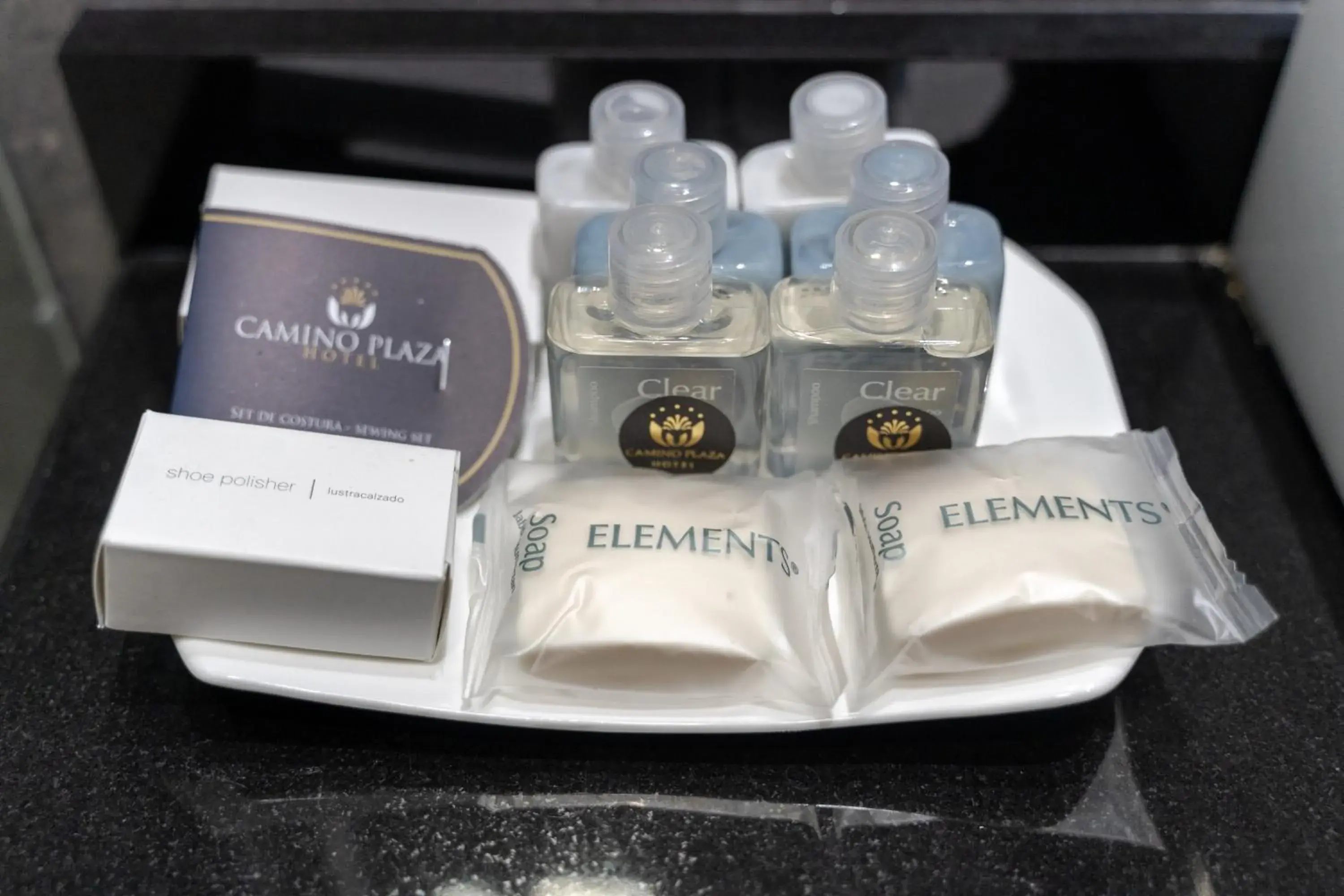 Double Room in Camino Plaza Double Room in Camino Plaza