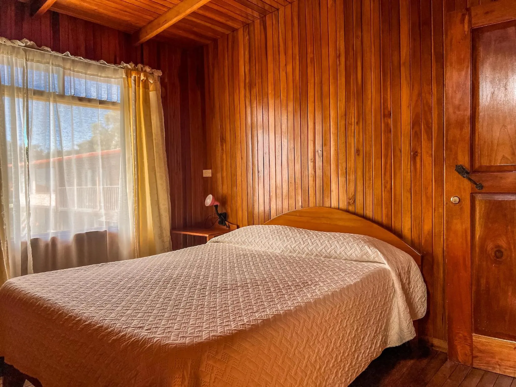 Bed in Hotel El Atardecer