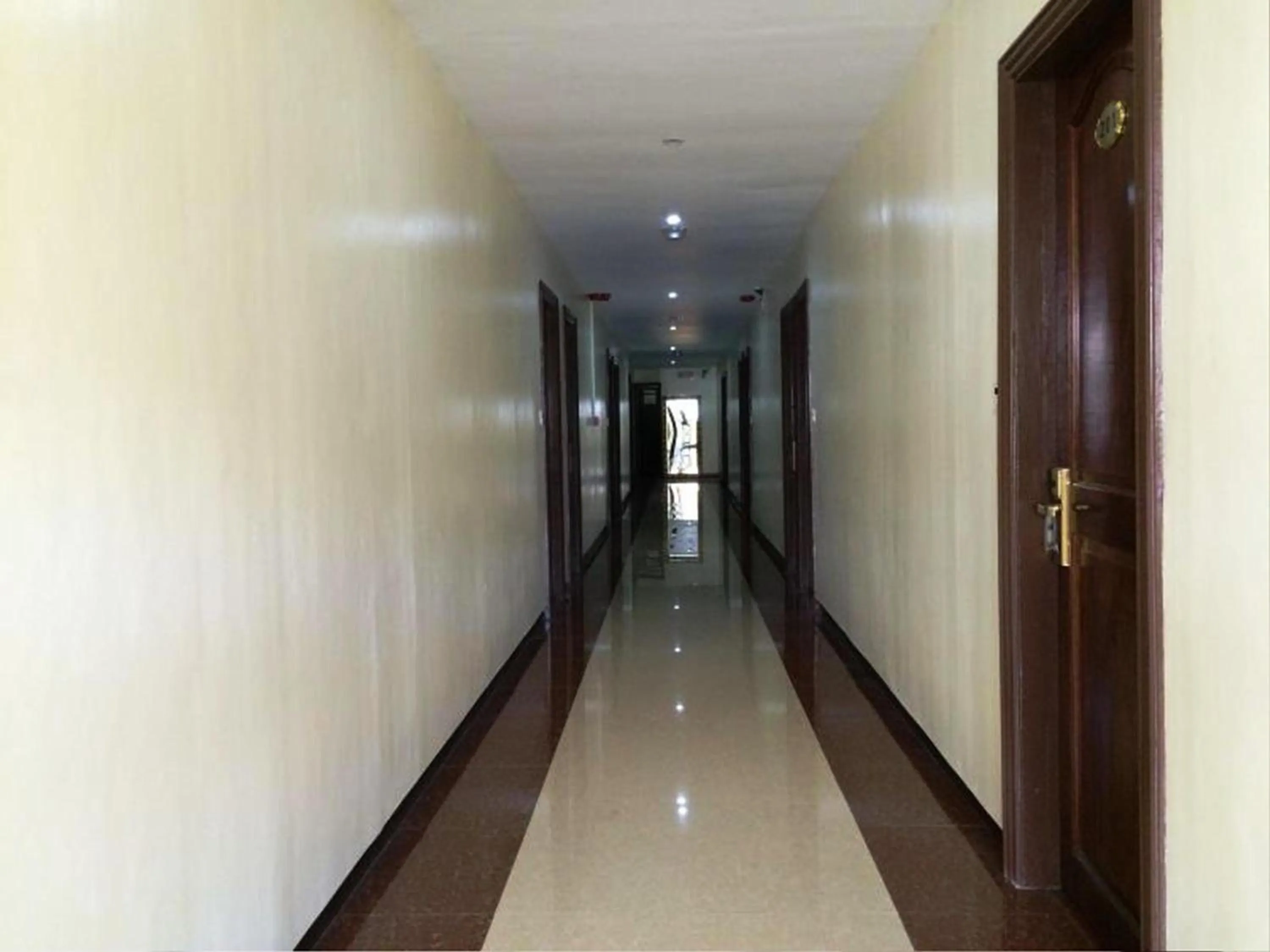 Area and facilities in Rainbowland Hotel