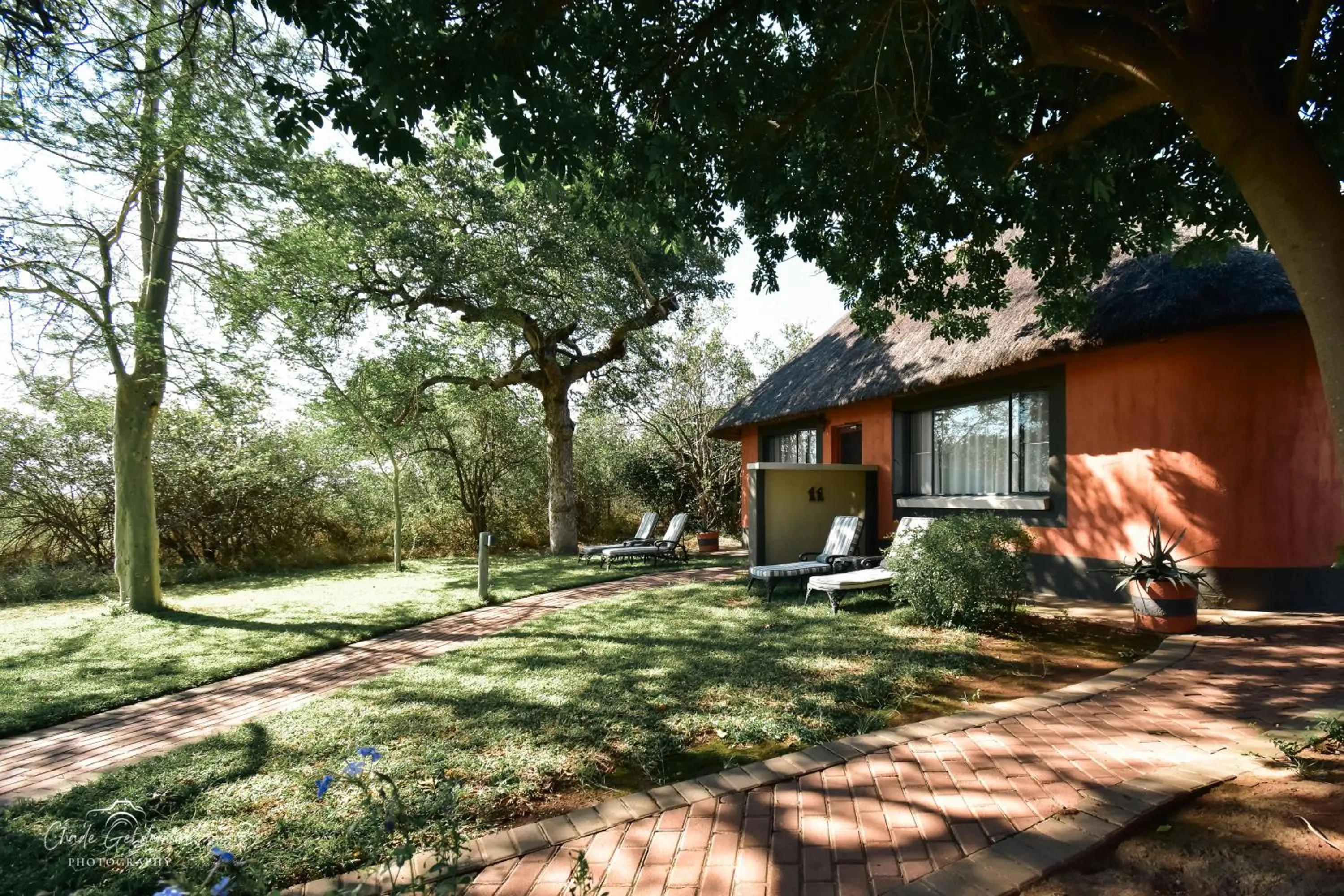 Bungalow in Mohlabetsi Safari Lodge
