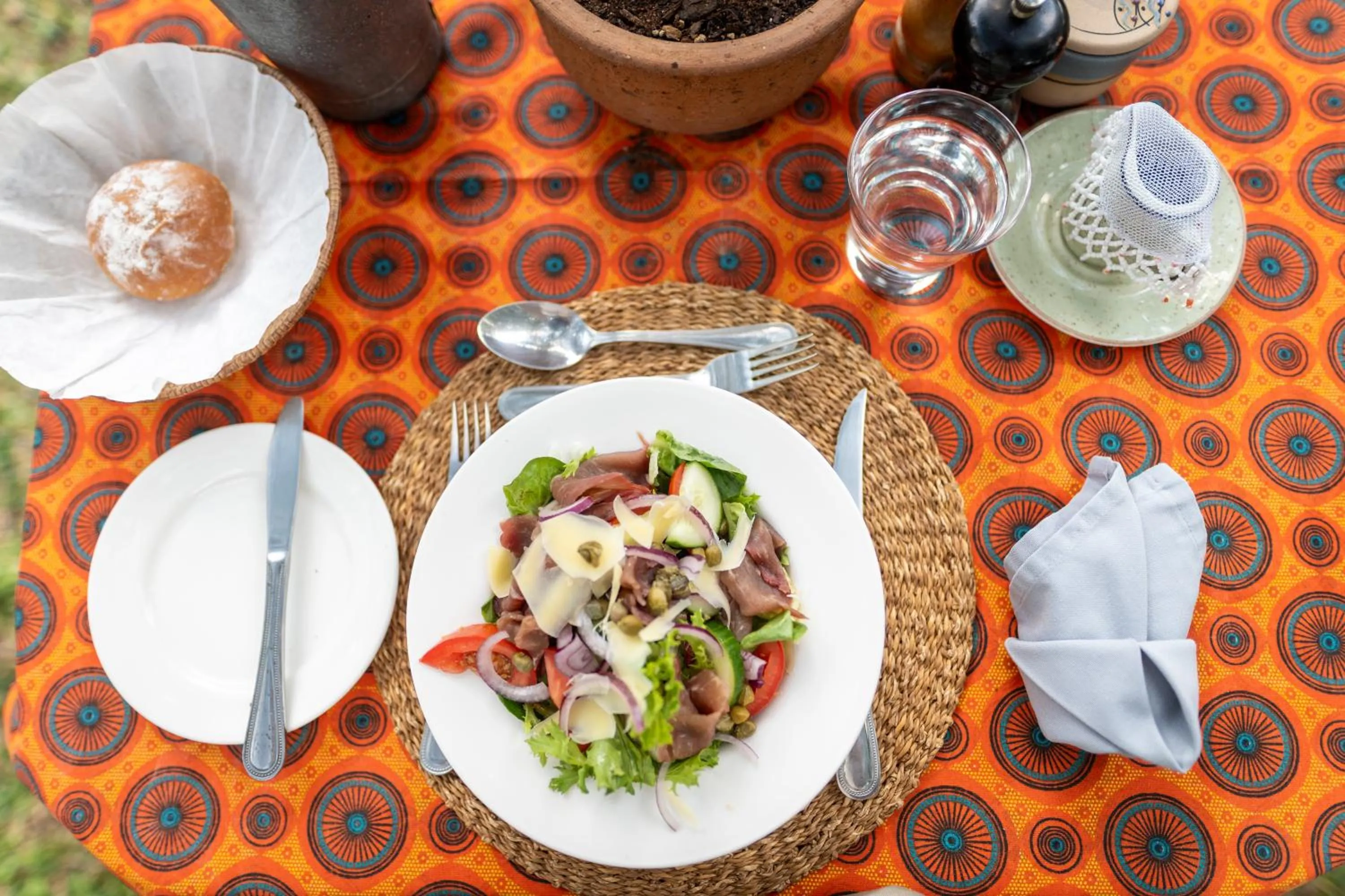 Lunch in Mohlabetsi Safari Lodge