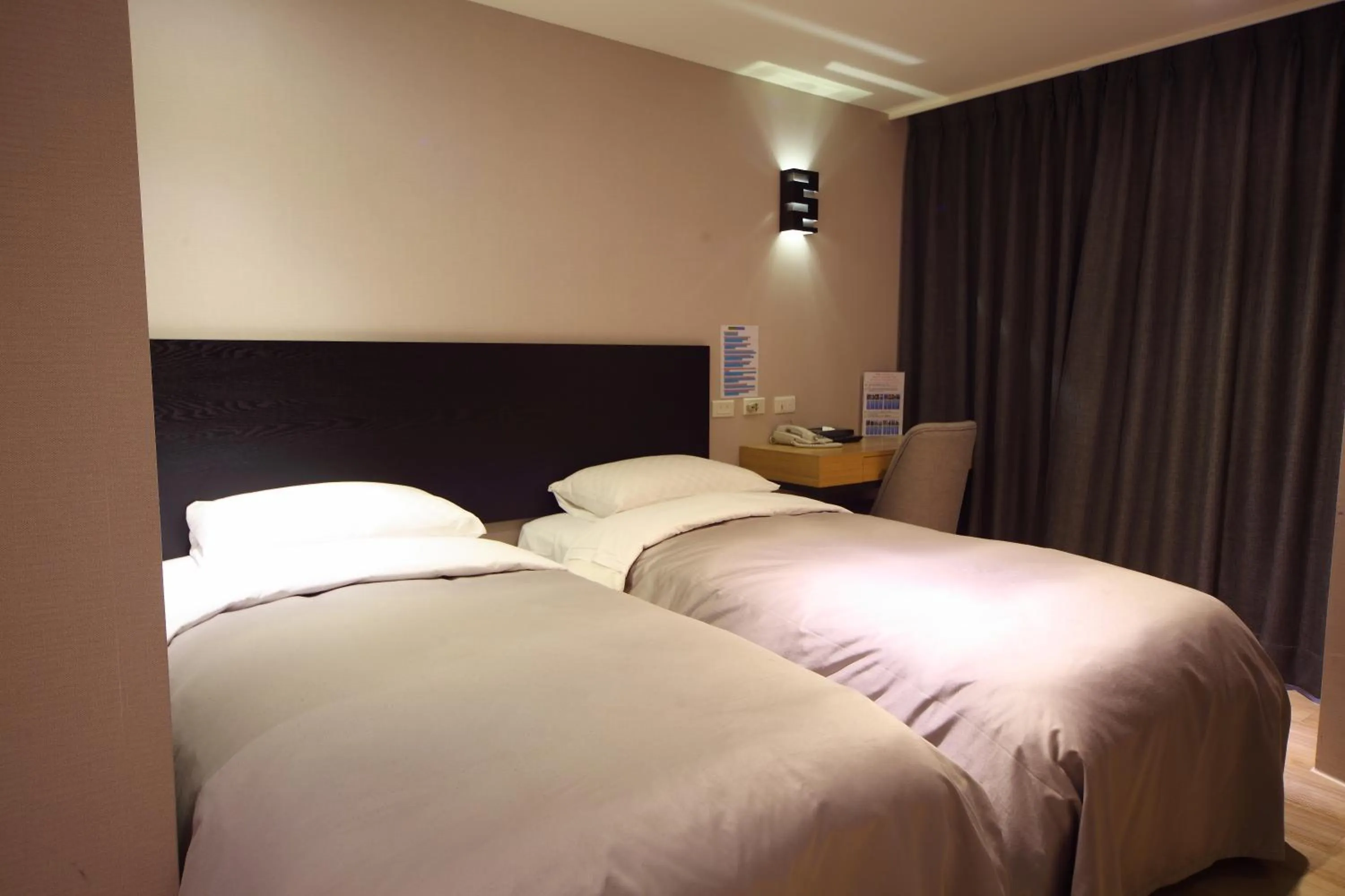 bunk bed, Bed in E-House Xining Branch