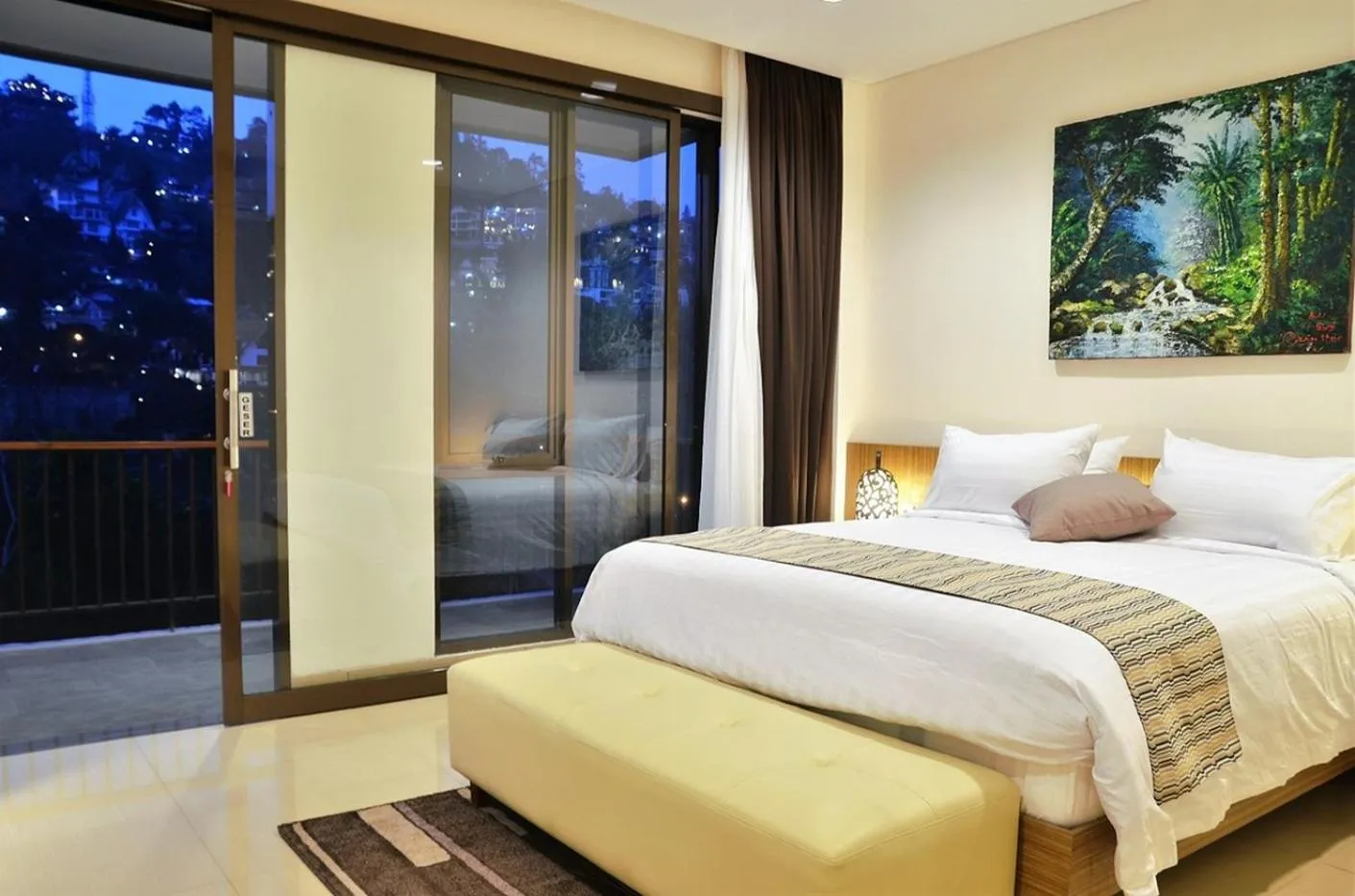 Bed in Tulip Hill View Villa 6 bedrooms with a private swimming pool and movie room