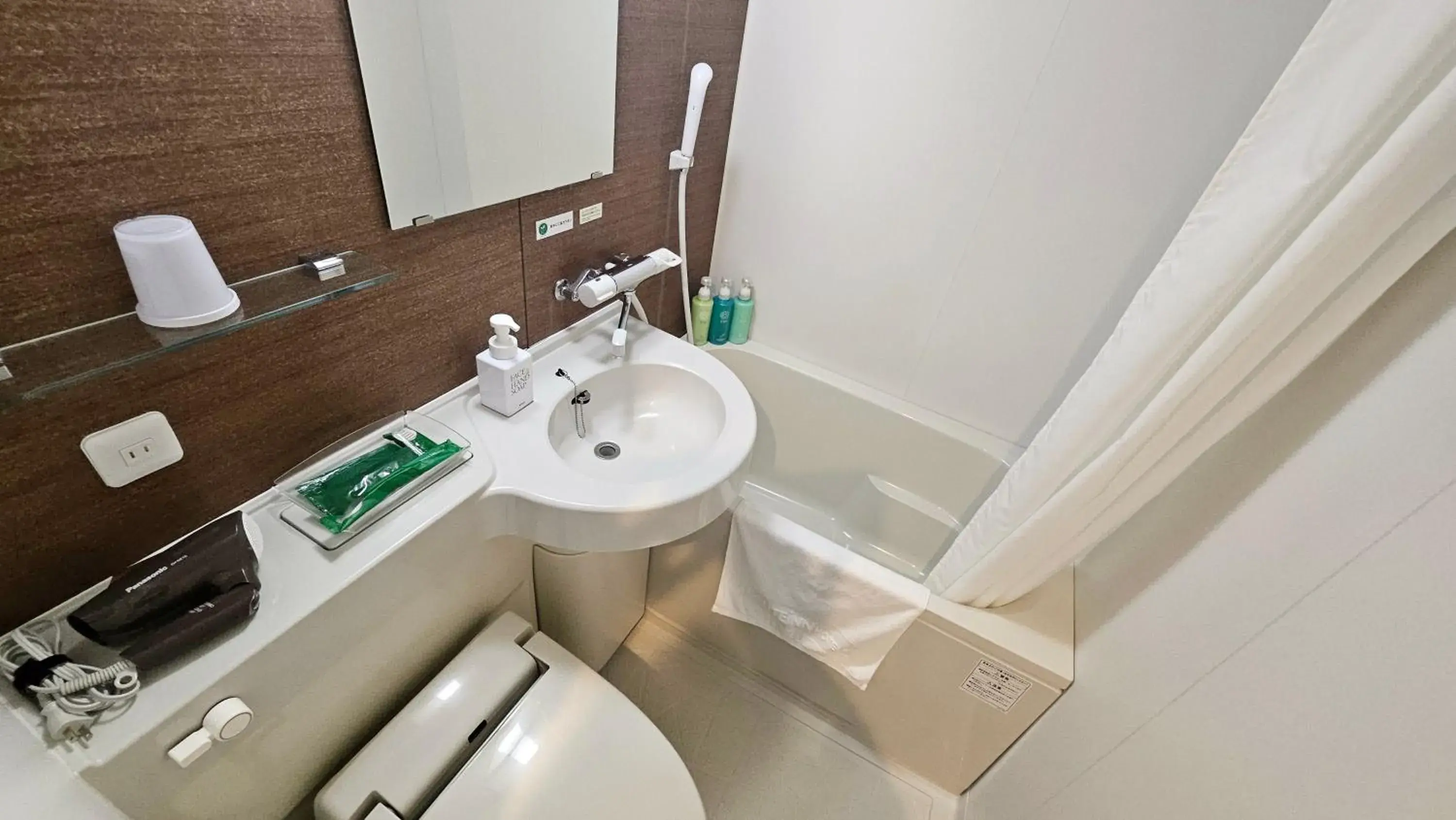 Superior Single Room - single occupancy - Smoking in Hotel Route Inn Kounosu Superior Single Room - single occupancy - Smoking in Hotel Route Inn Kounosu