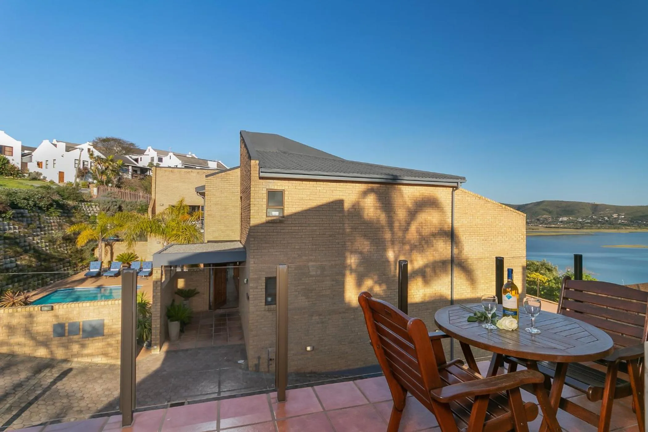 Lake view in Overmeer Guest House