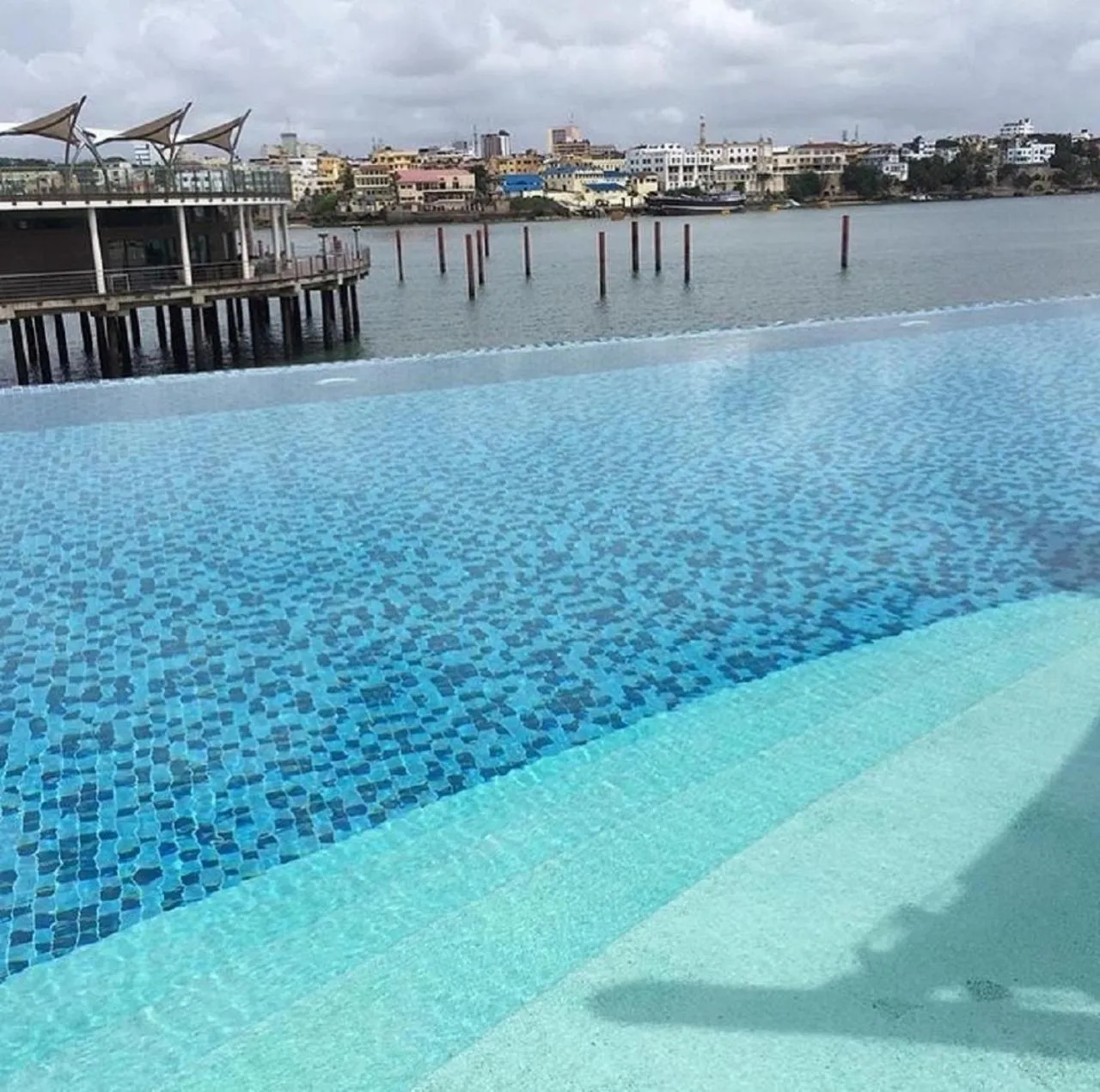 Property building in Hotel English Point Marina & Spa