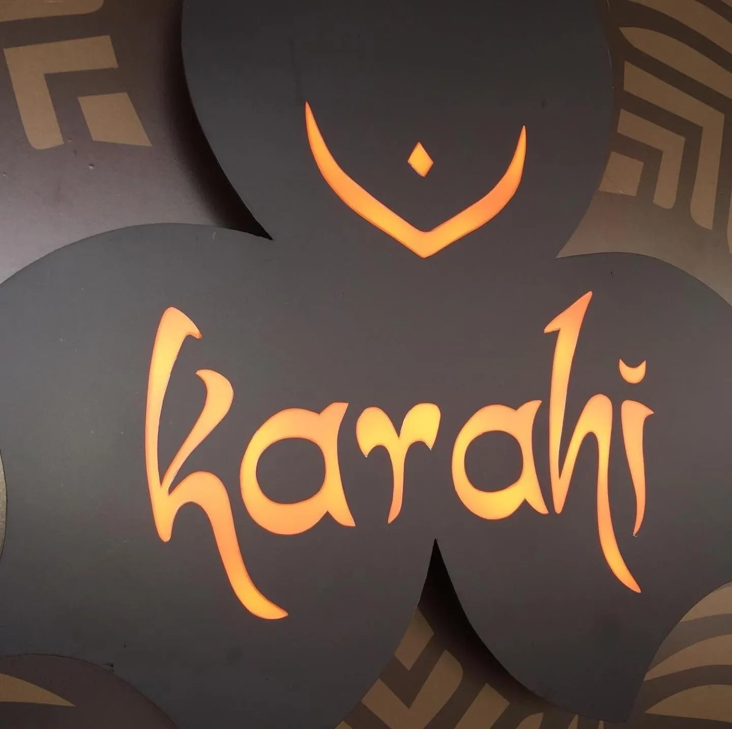 Restaurant/places to eat in Hotel English Point Marina & Spa