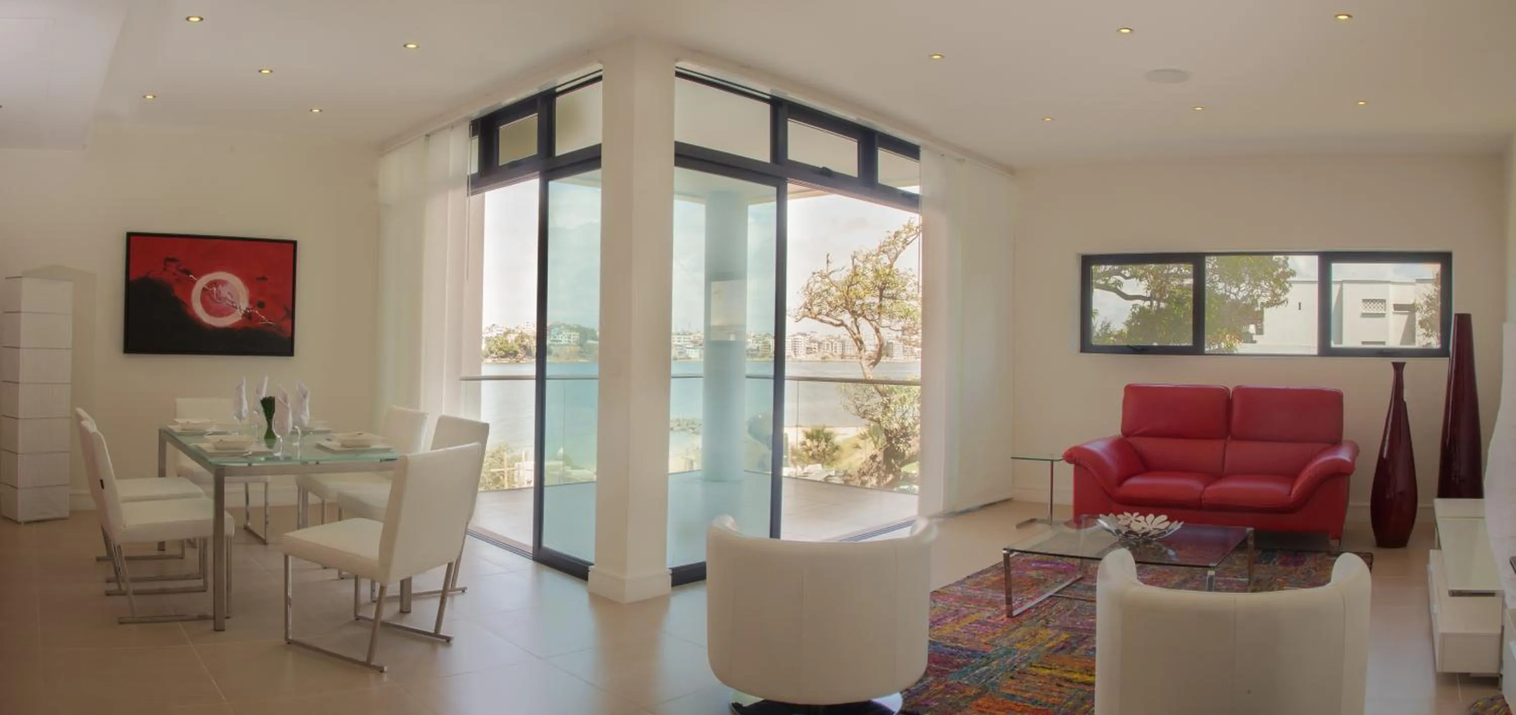 Seating area in Hotel English Point Marina & Spa