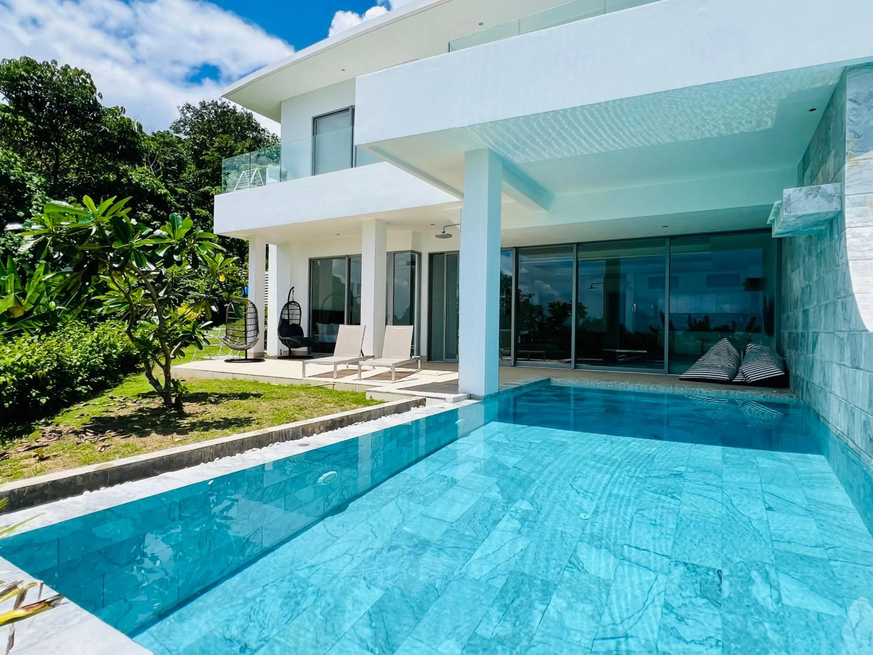 Swimming pool in The View Phuket