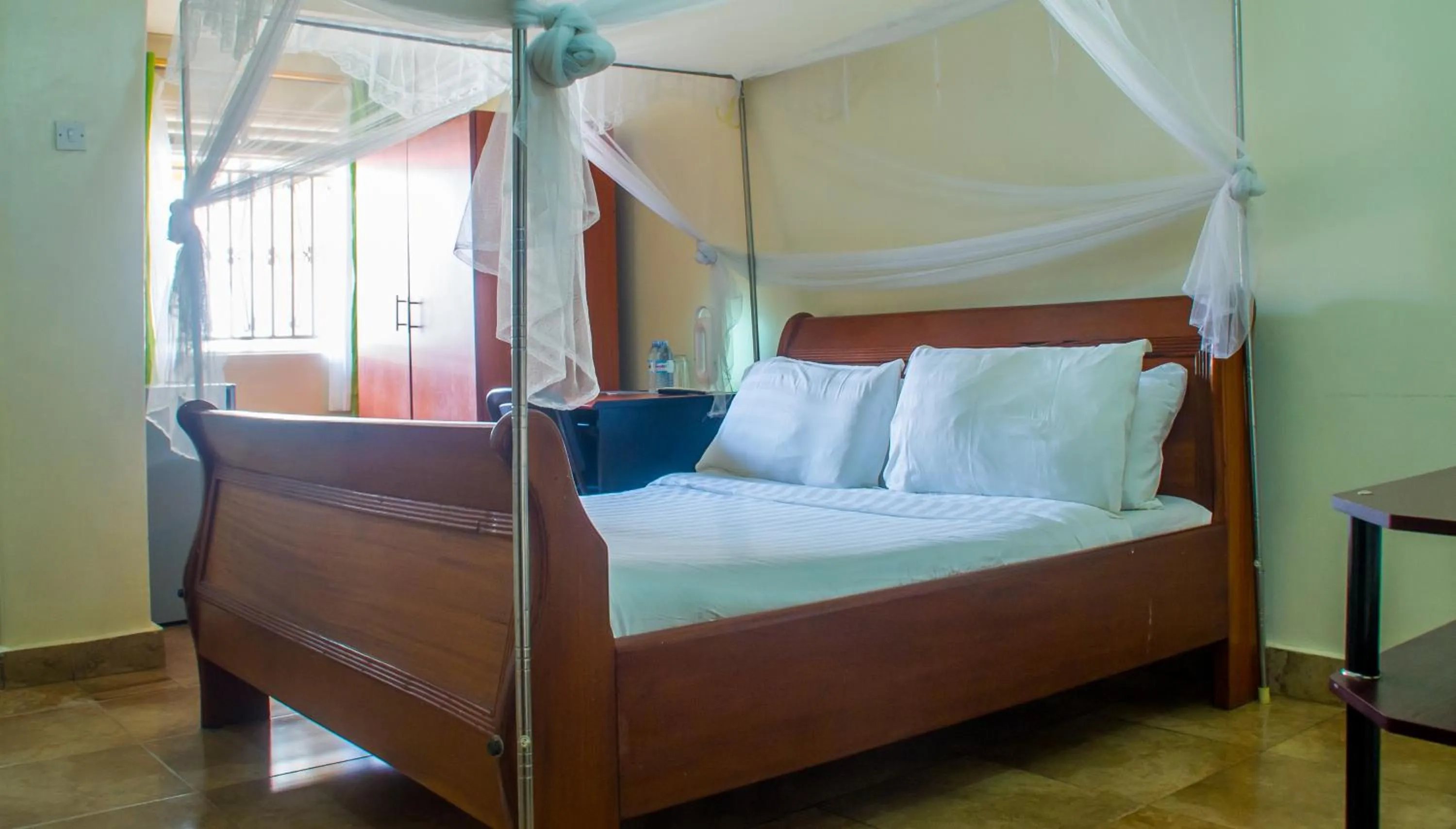Bedroom, Bed in Sandton Hotel Kasese