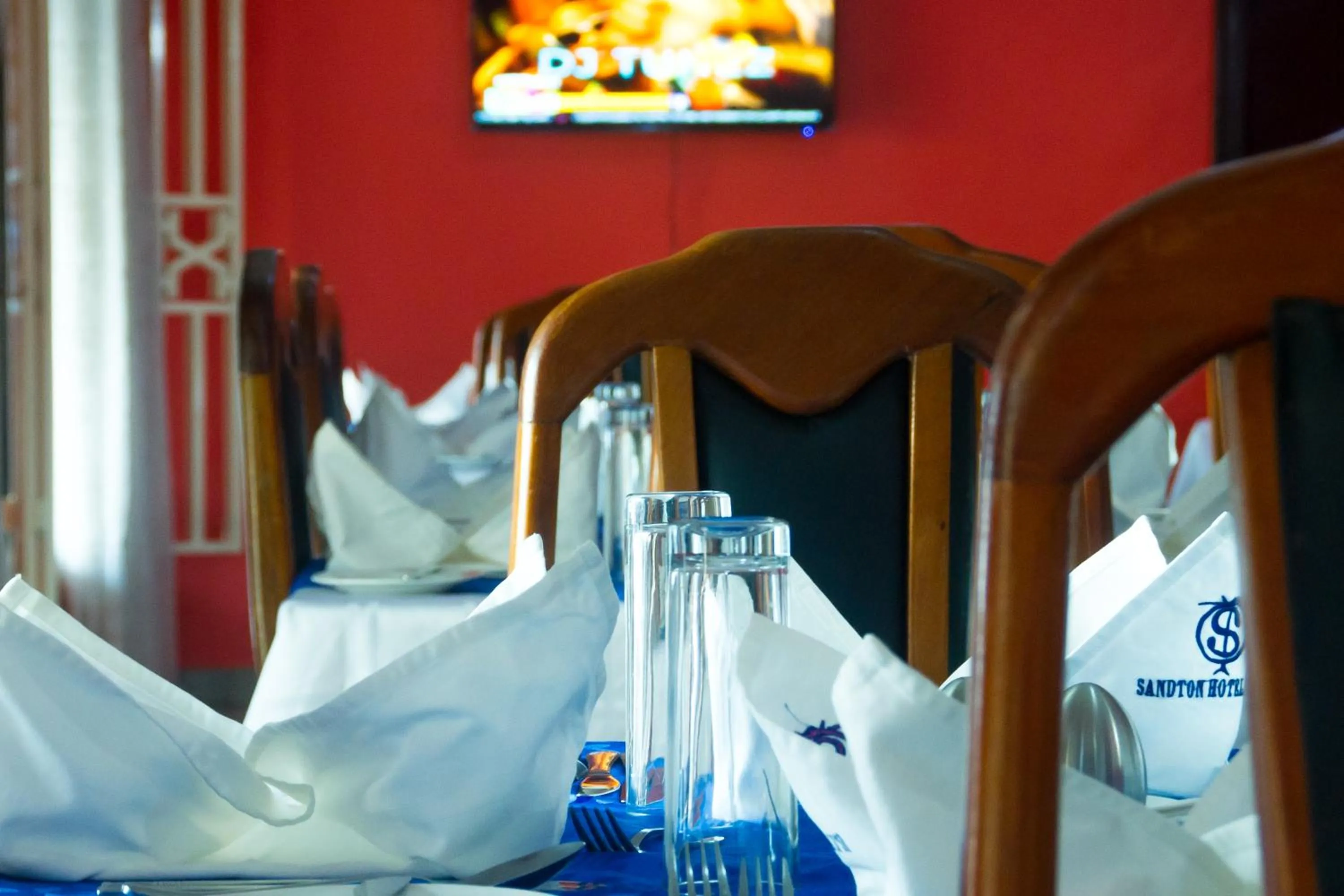 Restaurant/places to eat in Sandton Hotel Kasese