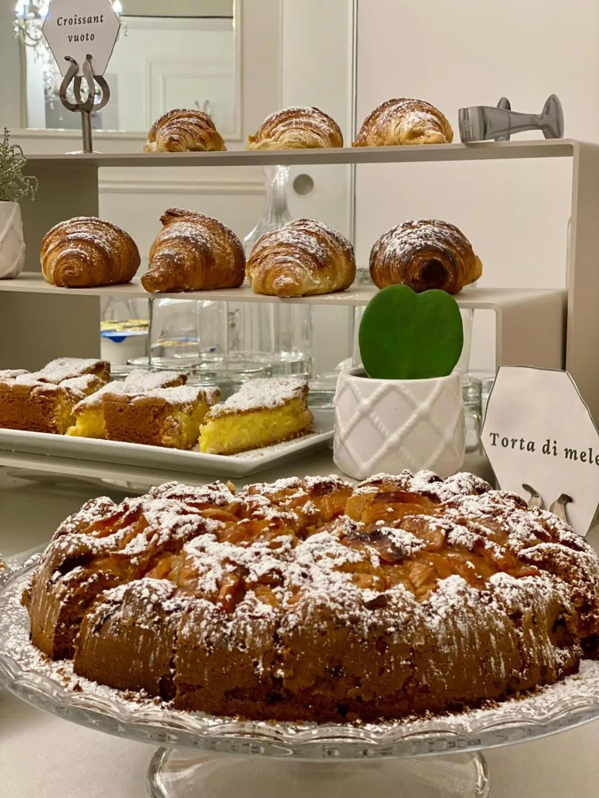 Breakfast in Boutique Hotel San Giovanni