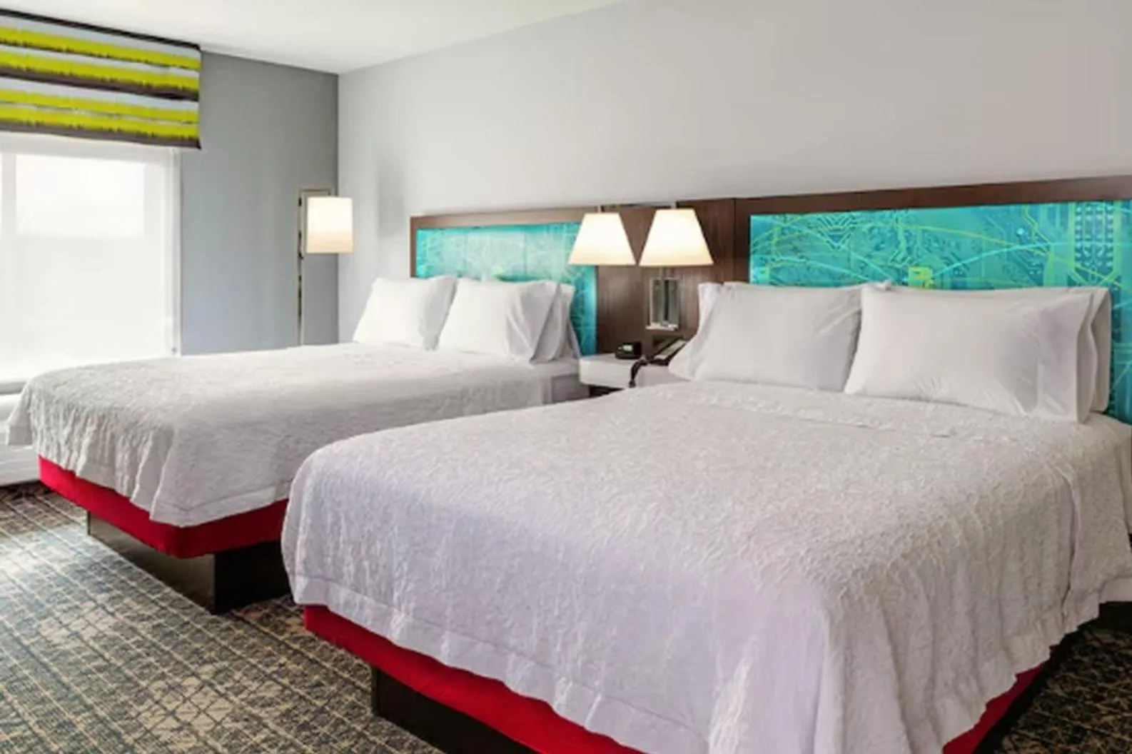 Bed in Hampton Inn & Suites By Hilton Irving Dfw Airport North