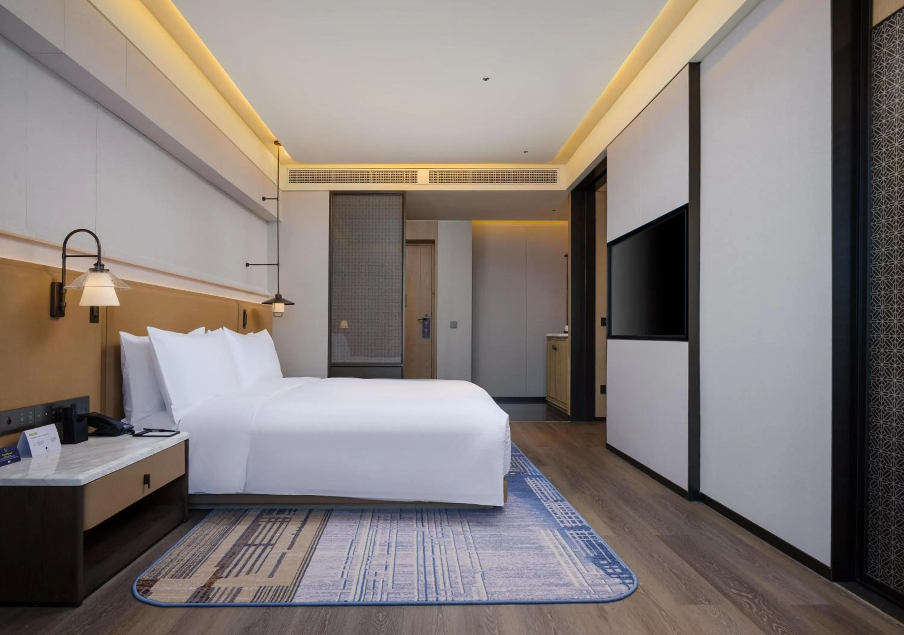 Bed in DoubleTree by Hilton Zhangzhou