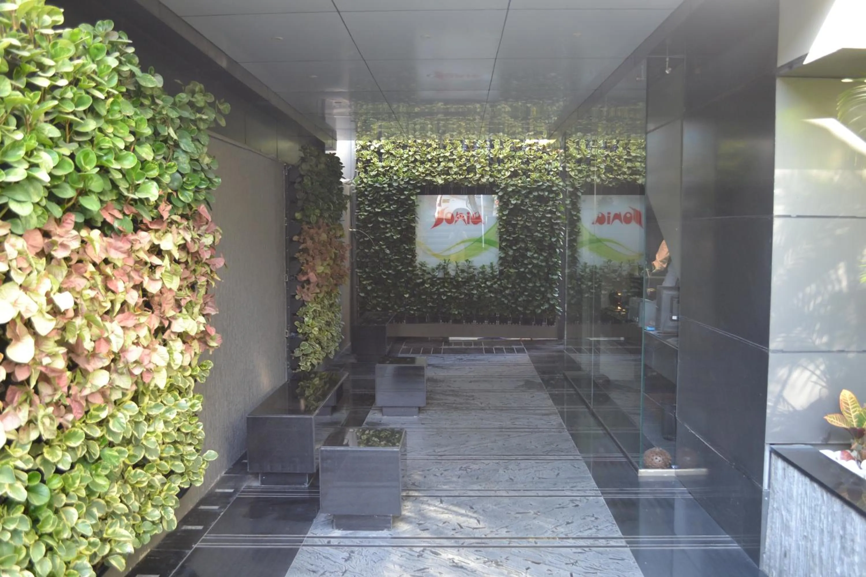 Lobby or reception in Hotel Sonia CIDCO