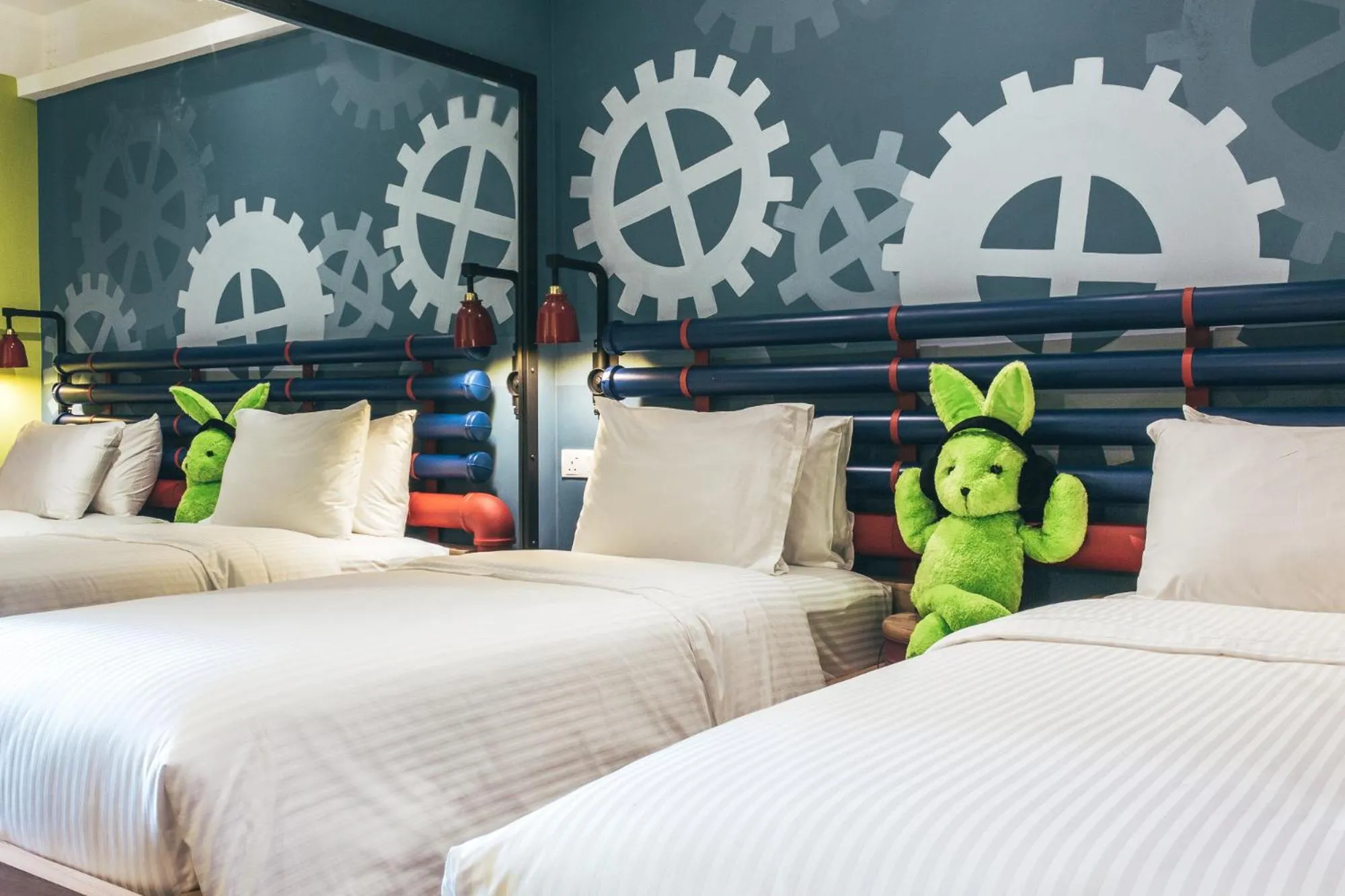 TV and multimedia, Bed in Dash Box Hotel Cyberjaya