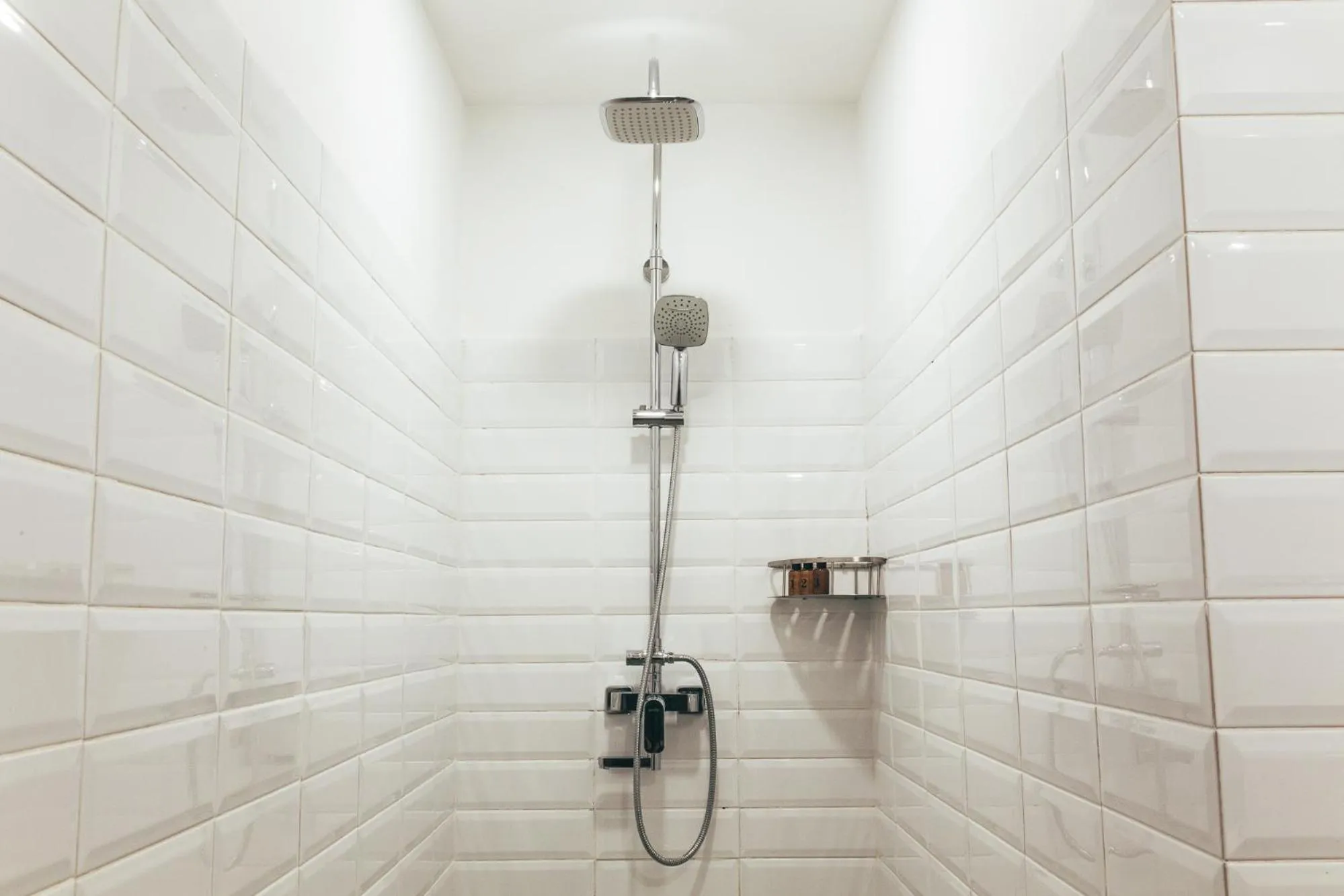 Shower in Dash Box Hotel Cyberjaya