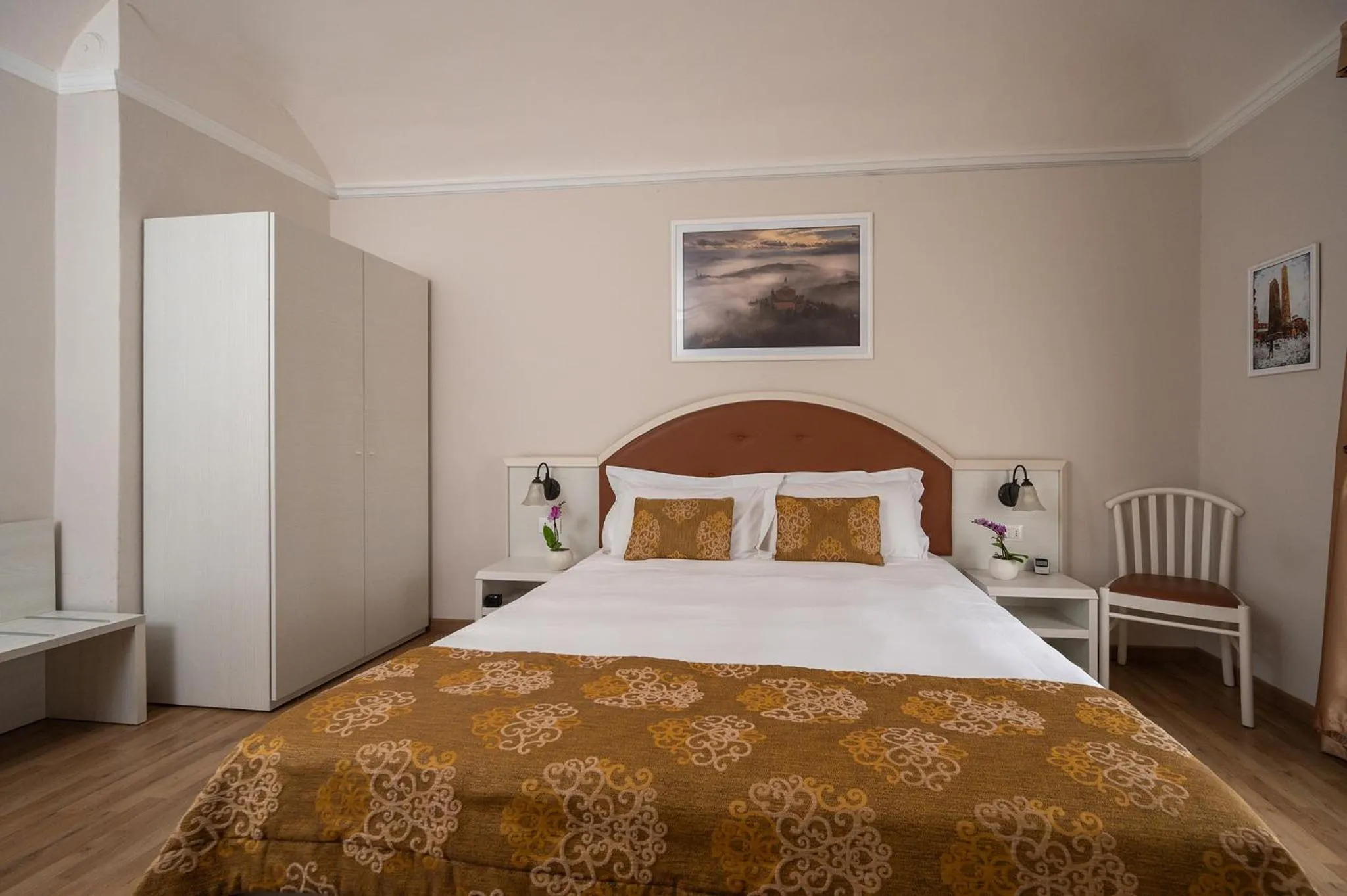 Bed in Casa Faccioli Luxury B&B & Wellness