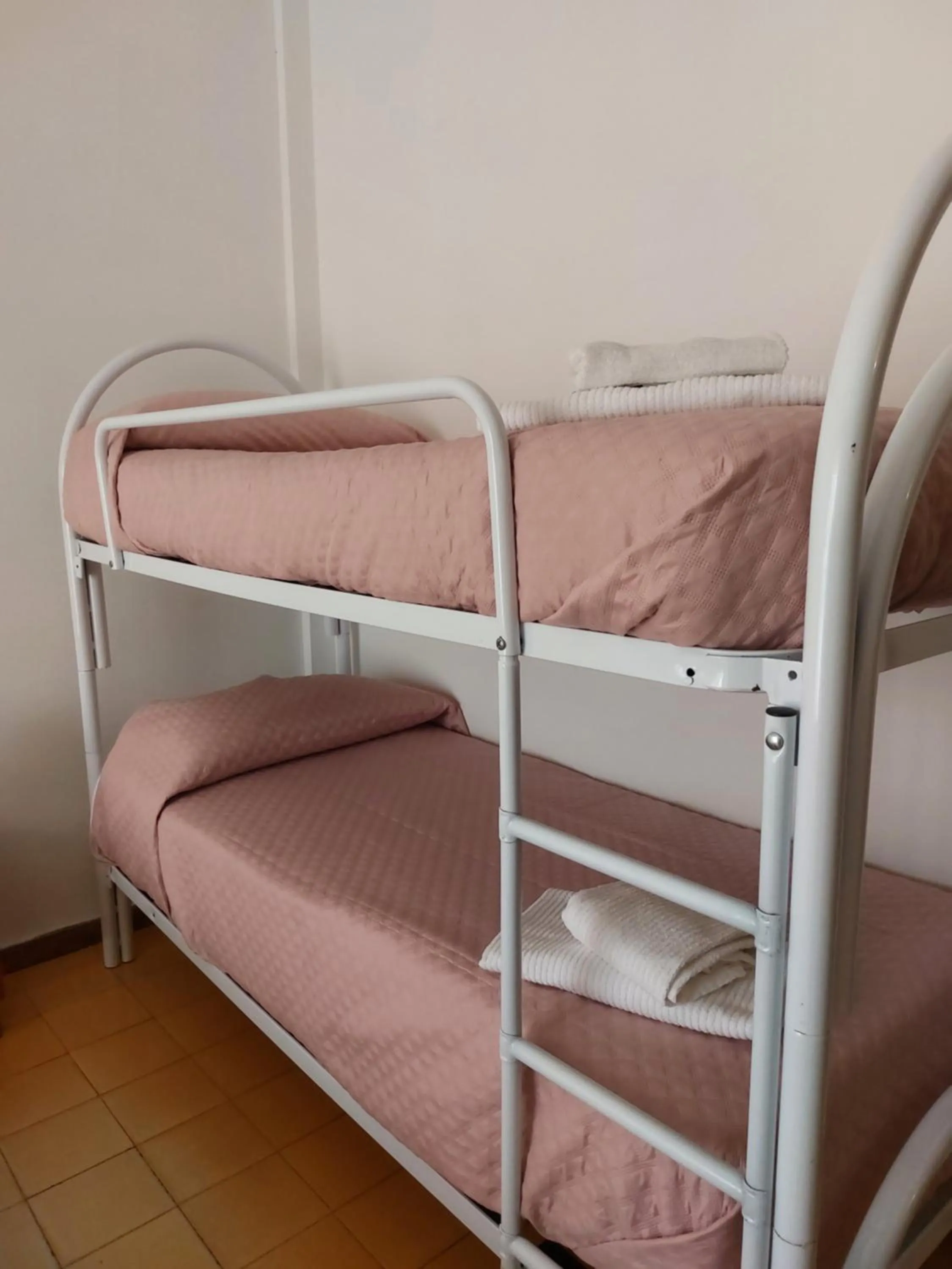 Bed in Hotel San Domingo