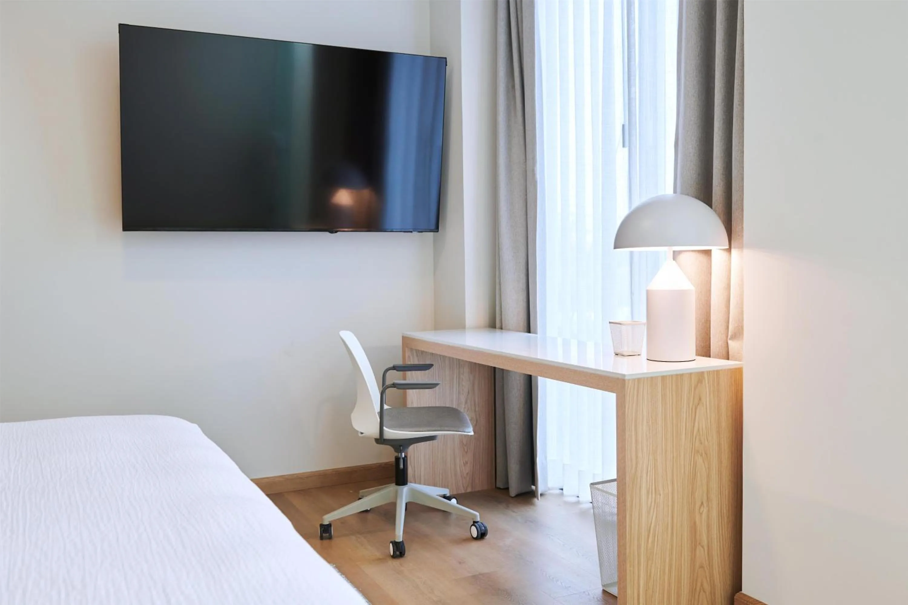 Bedroom, Bed in WorldHotels Acueducto Guadalajara