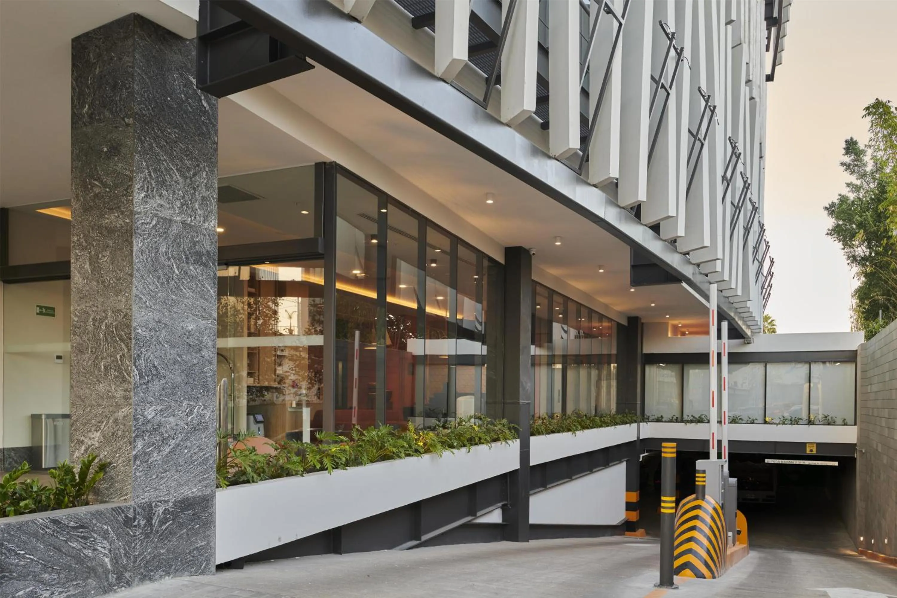 Property building in WorldHotels Acueducto Guadalajara